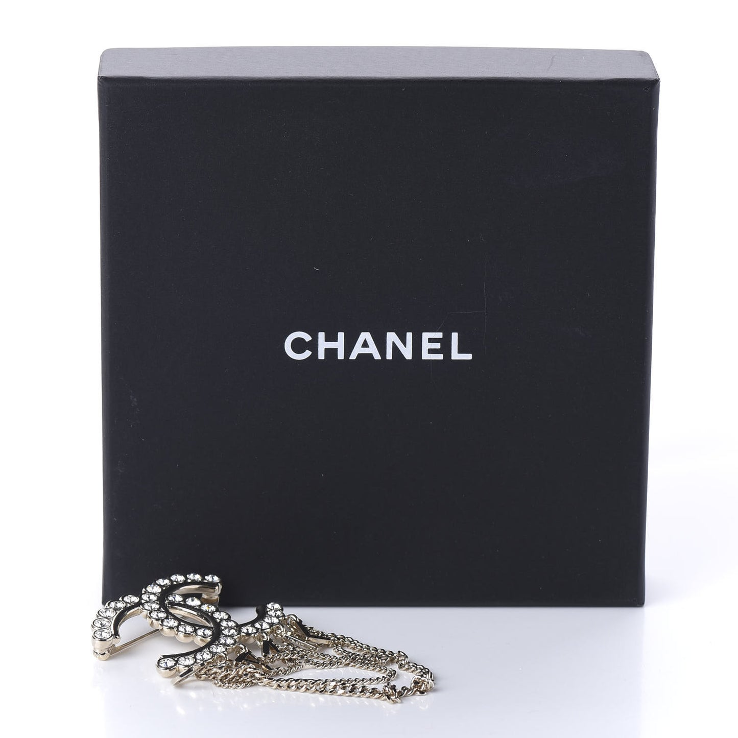 Metal Crystal Bow-tiful CC Chain Brooch Gold