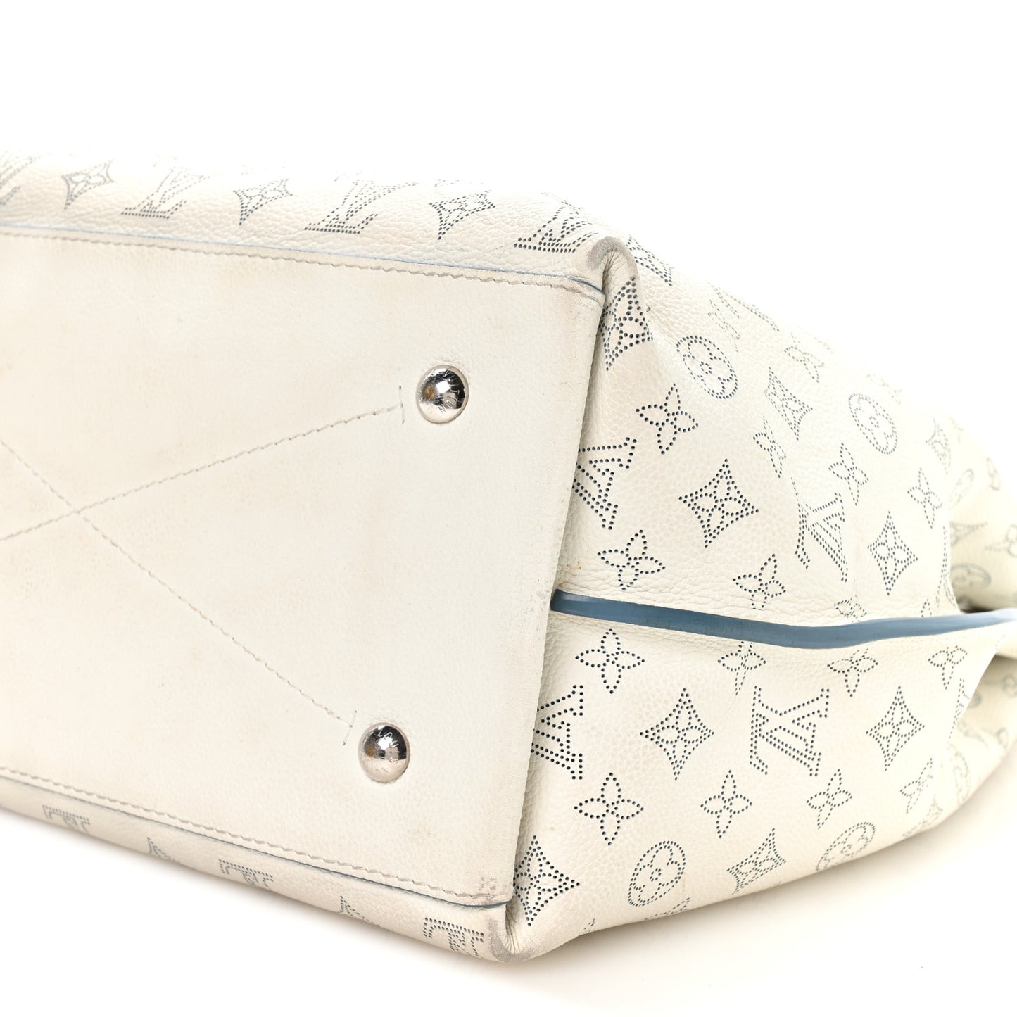 Mahina Carmel Hobo Snow