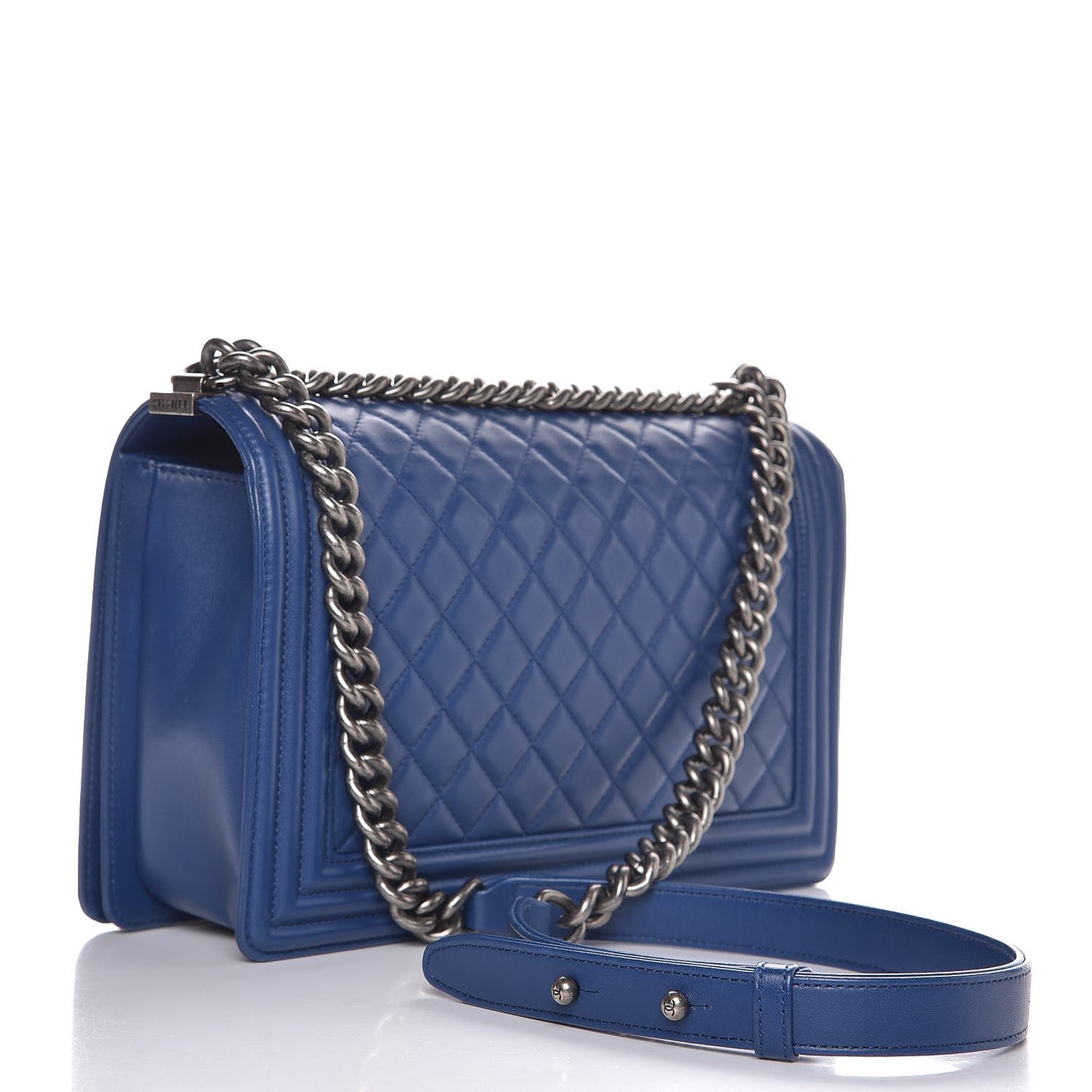 Lambskin Quilted New Medium Boy Flap Blue