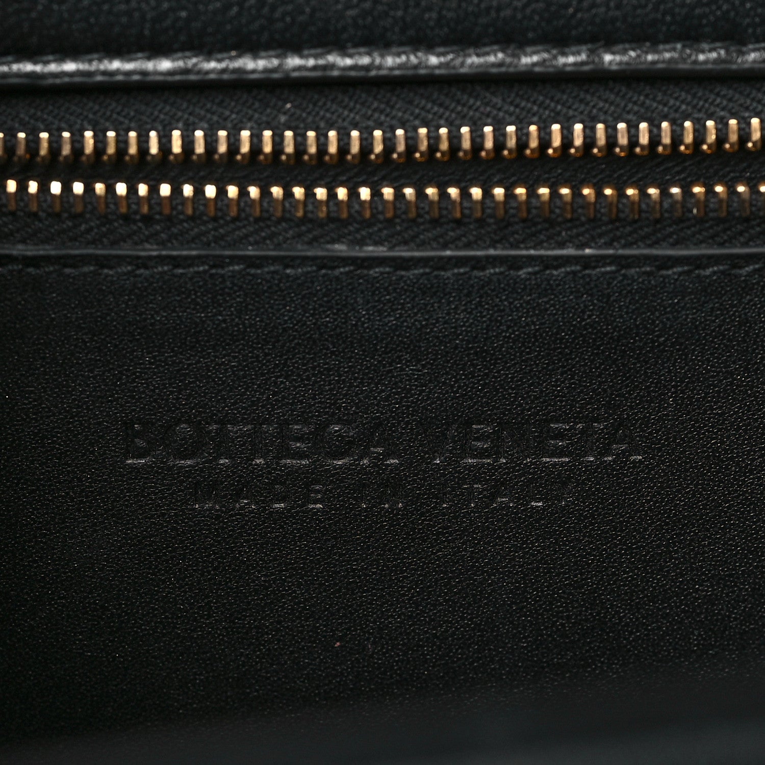 Bottega Veneta Box Calfskin Nappa Clip Bag Black 6 of 11