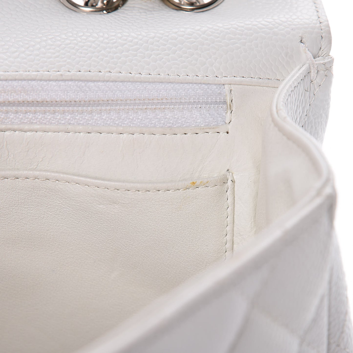 Caviar Quilted Jumbo Single Flap White