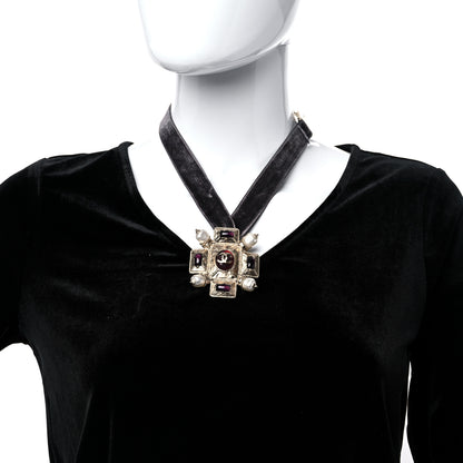 Chanel Velvet Gripoix Crystal CC Choker Necklace Black Gold 2 of 9