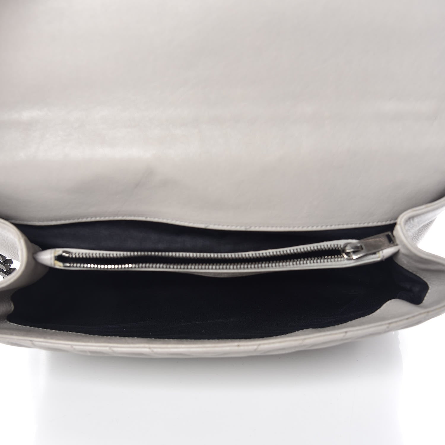 Saint Laurent Sheepskin Matelasse Chevron Monogram Large College Satchel Light Grey 5 of 25