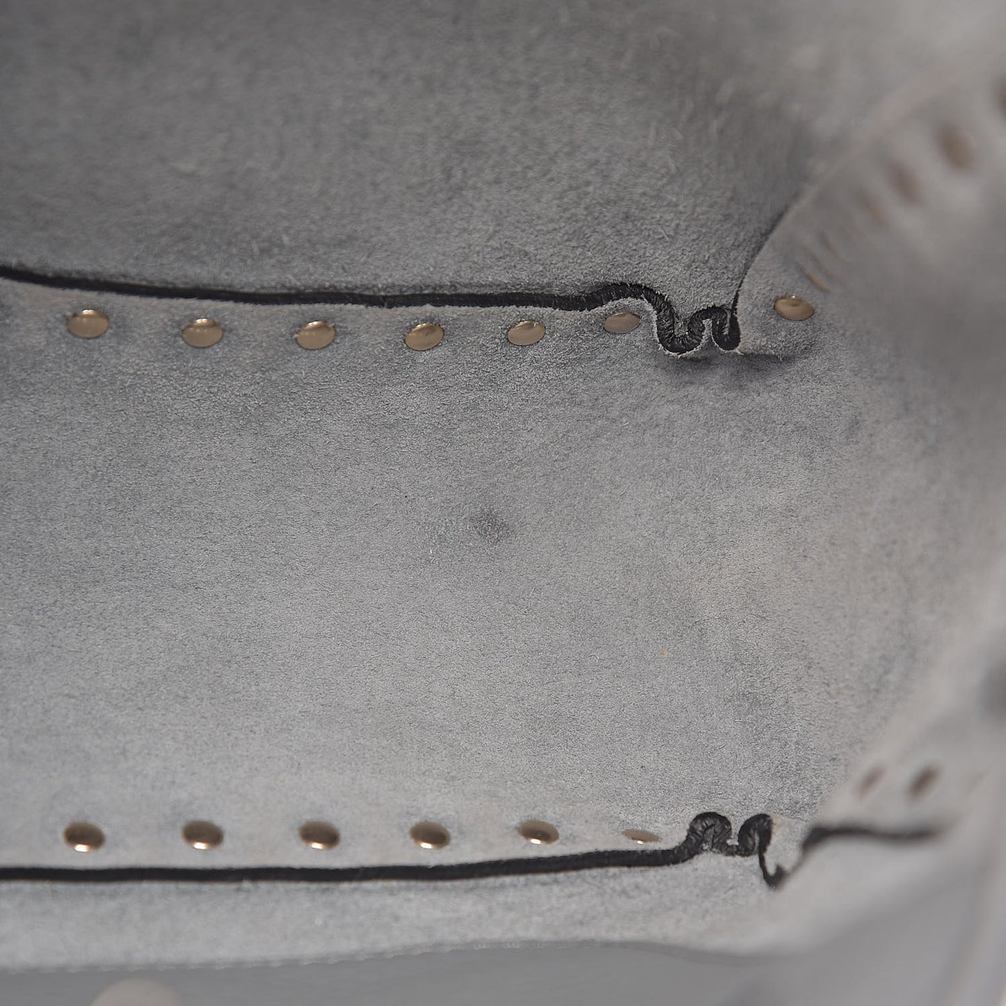 Pebbled Calfskin Small Rockstud Flip-Lock Messenger Bag Light Stone