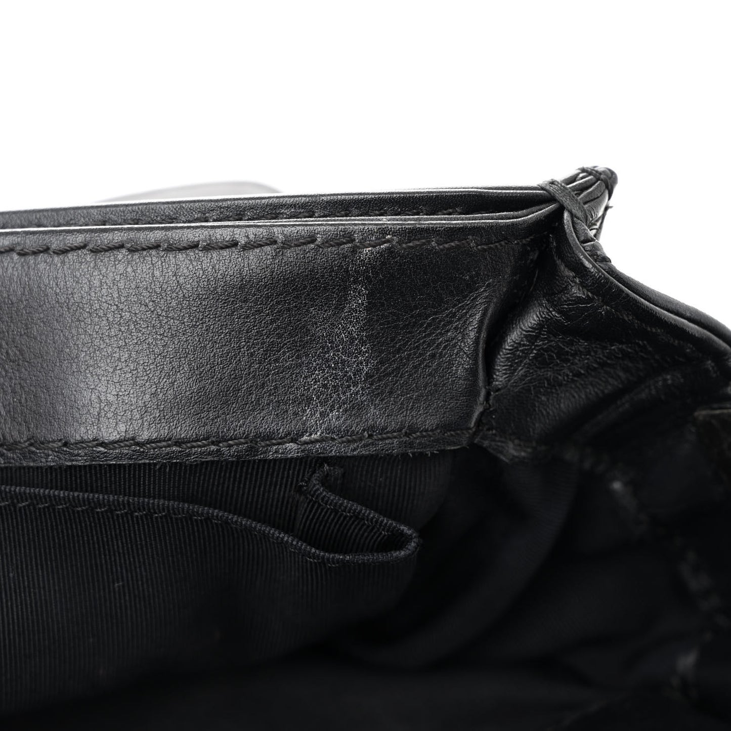 Calfskin Enchained New Medium Boy Flap Black