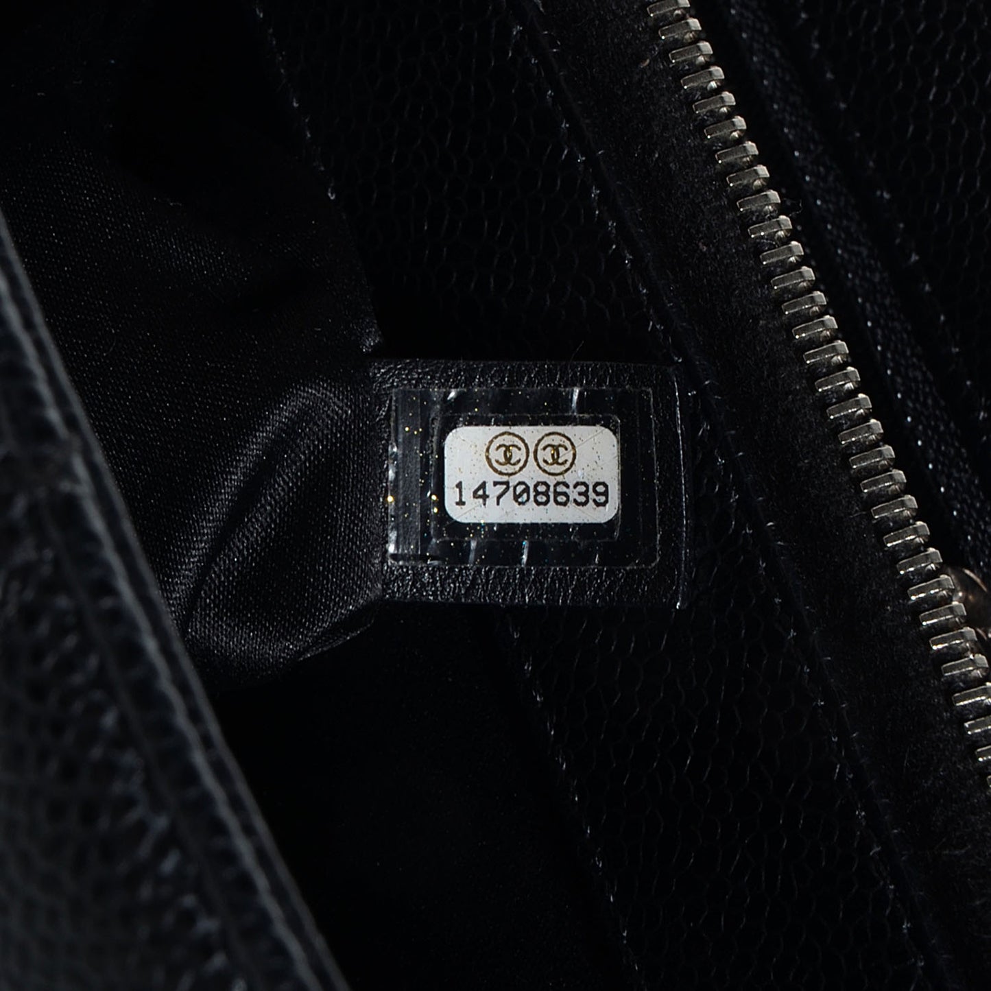 Caviar Grand Shopping Tote GST Black