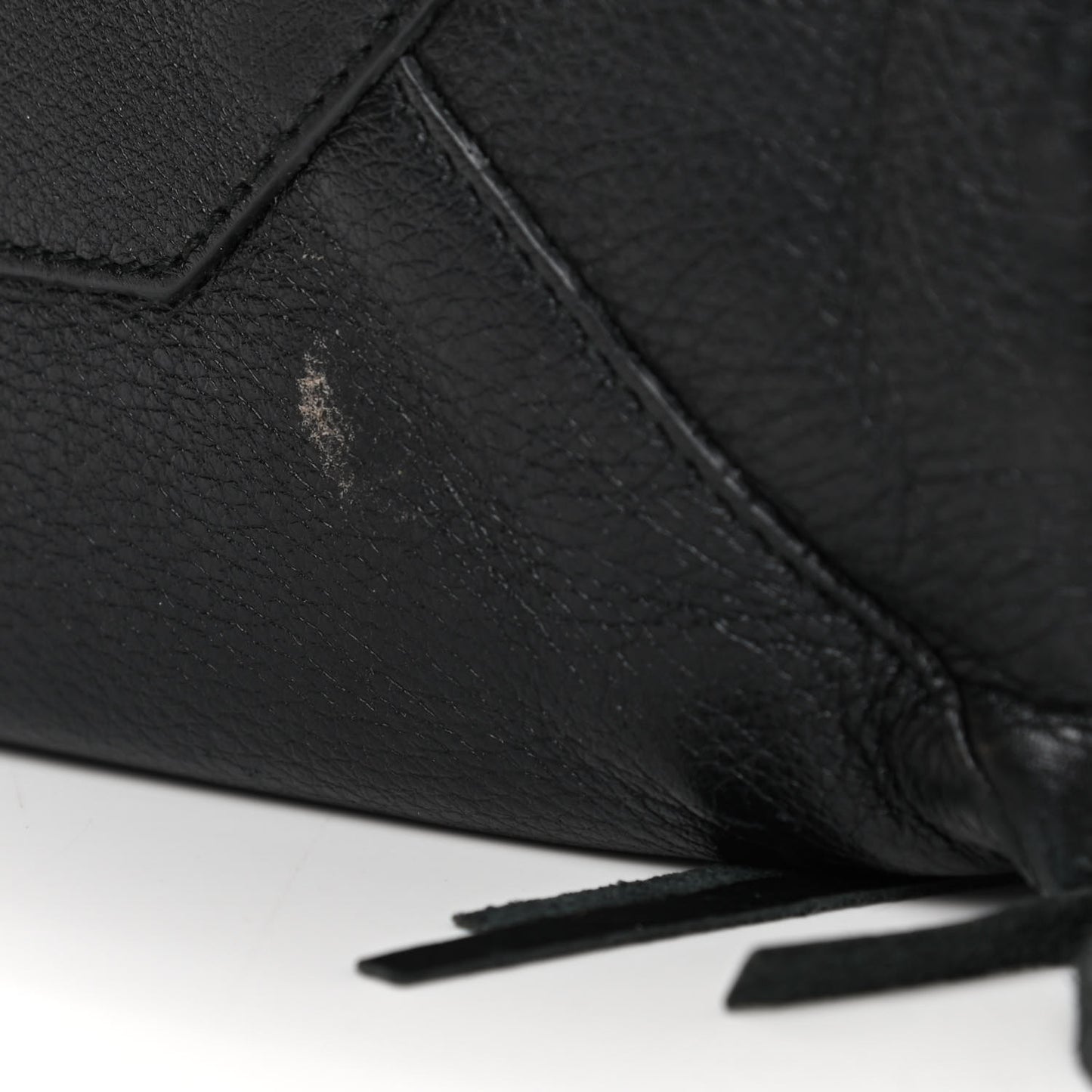 Veau Papier A6 Zip Around Tote Black