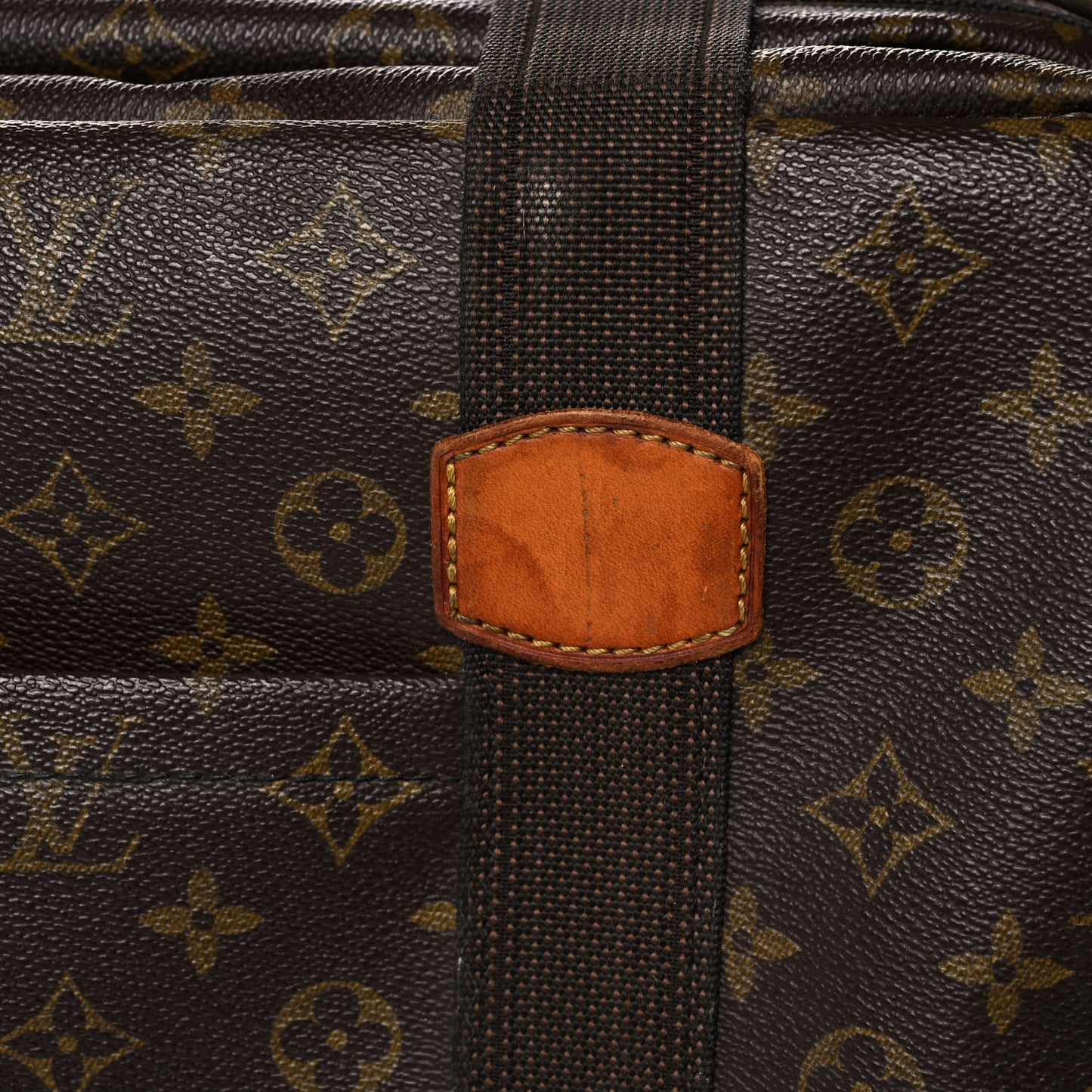 Monogram Satellite 53