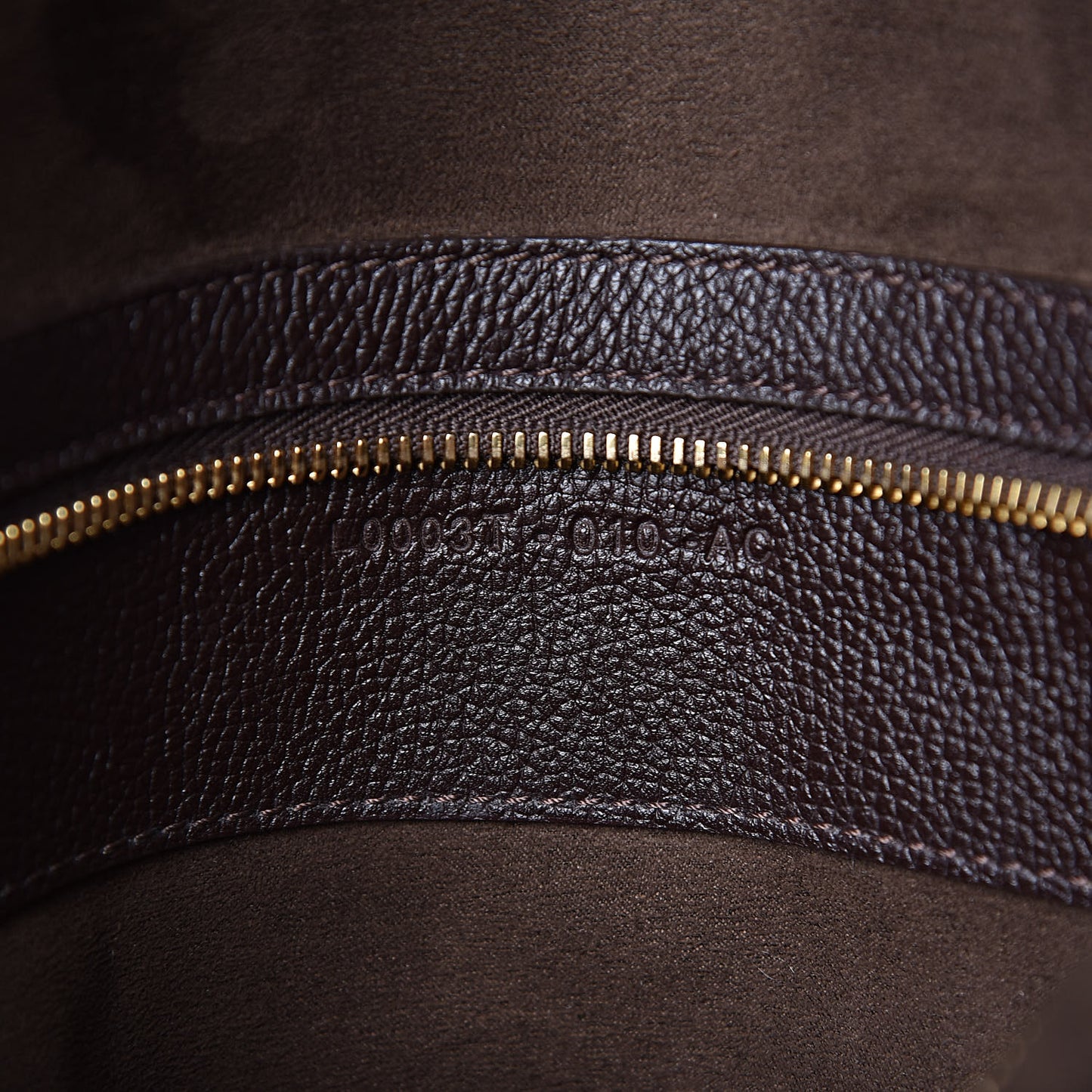 Pebbled Calfskin Large Jennifer Dark Brown