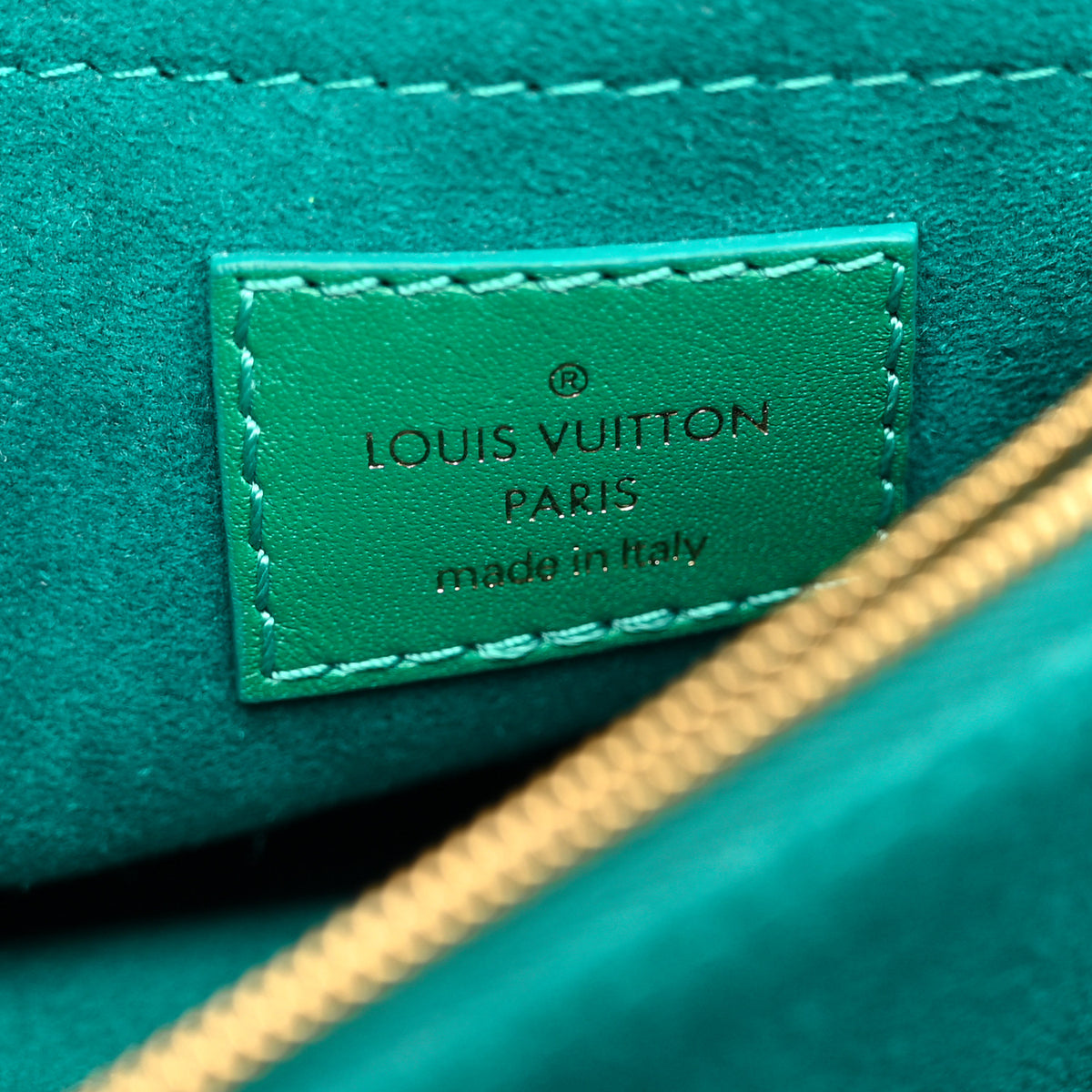 Calfskin New Wave Chain Bag MM NM Emerald