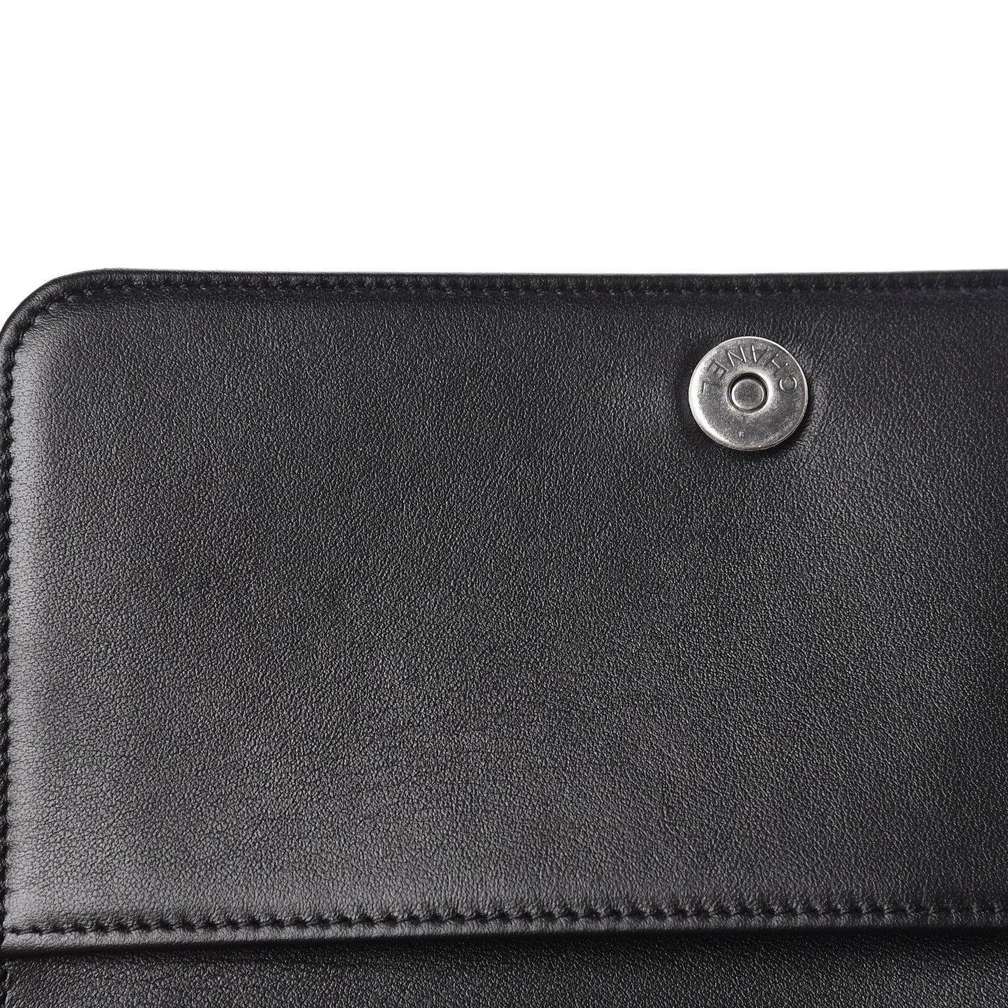 Grained Calfskin Chevron Quilted Boy Wallet On Chain WOC Black