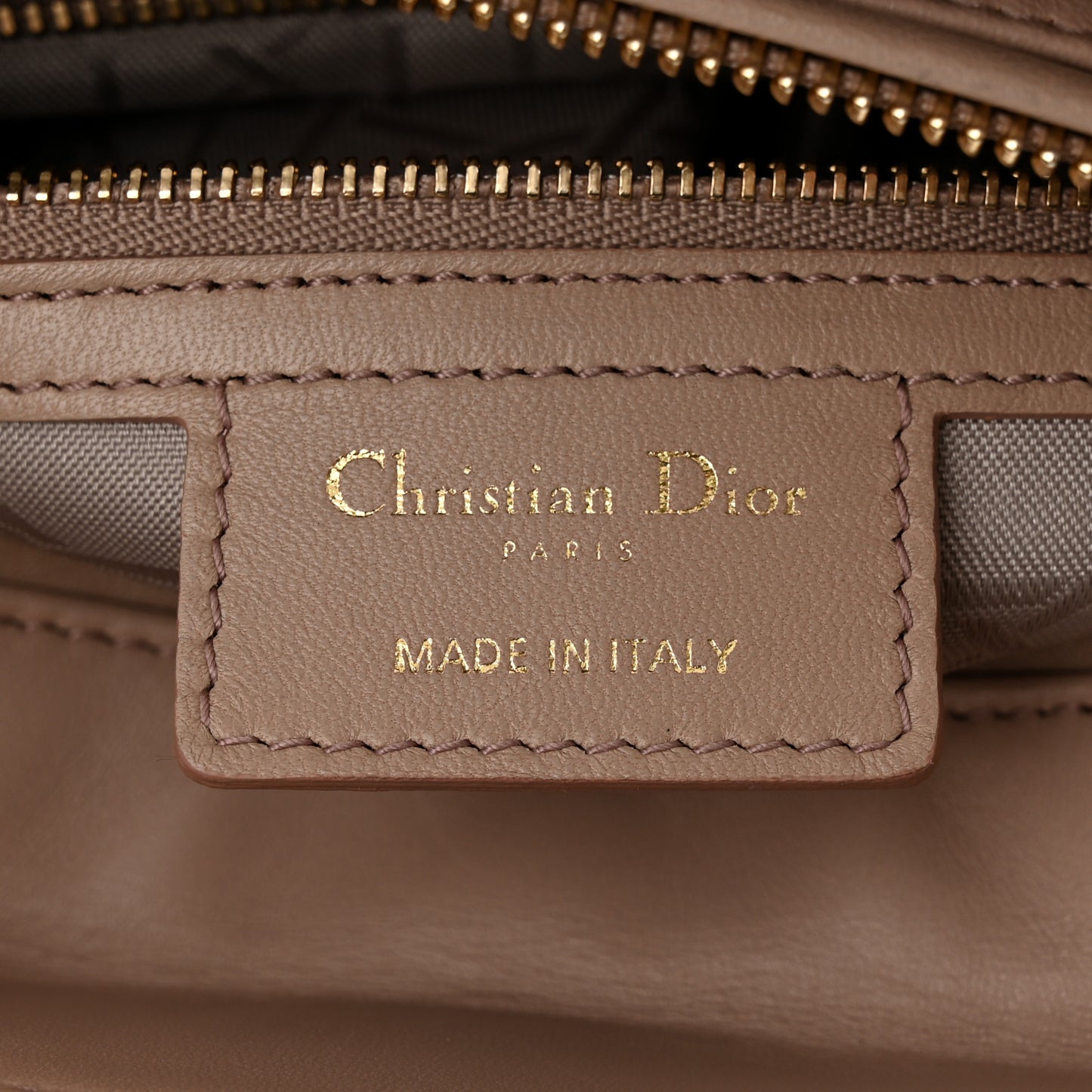 Lambskin Cannage Medium Lady Dior Beige