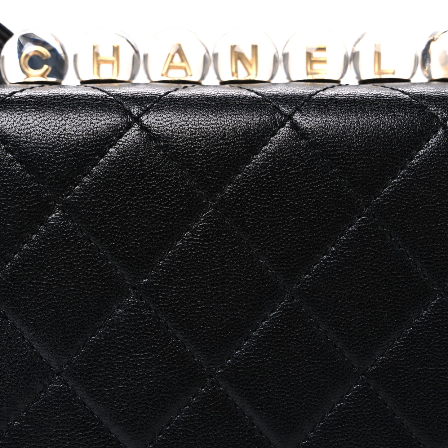 Lambskin Quilted Chic Pearls Flap Black