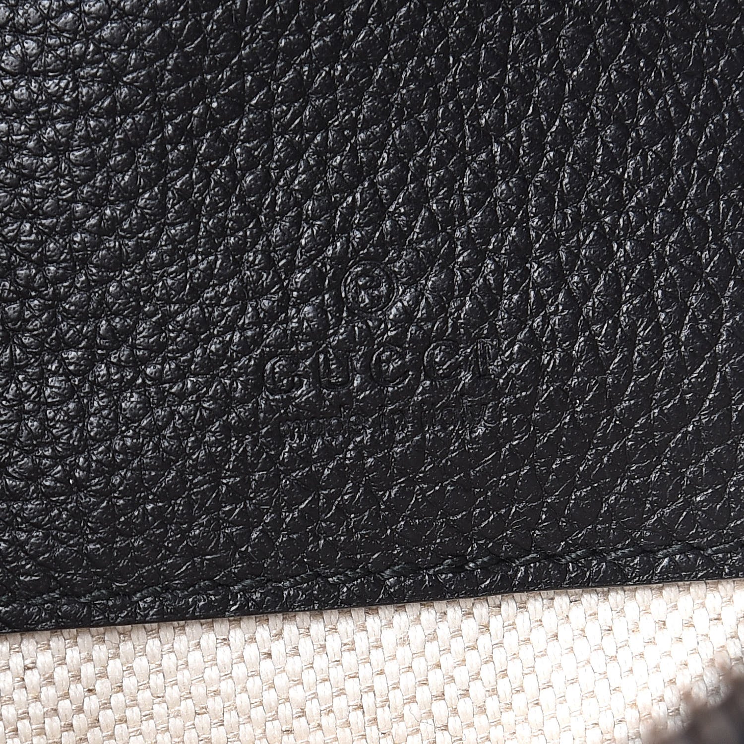 Gucci Grained Calfskin Logo Wristlet Black 7 of 7
