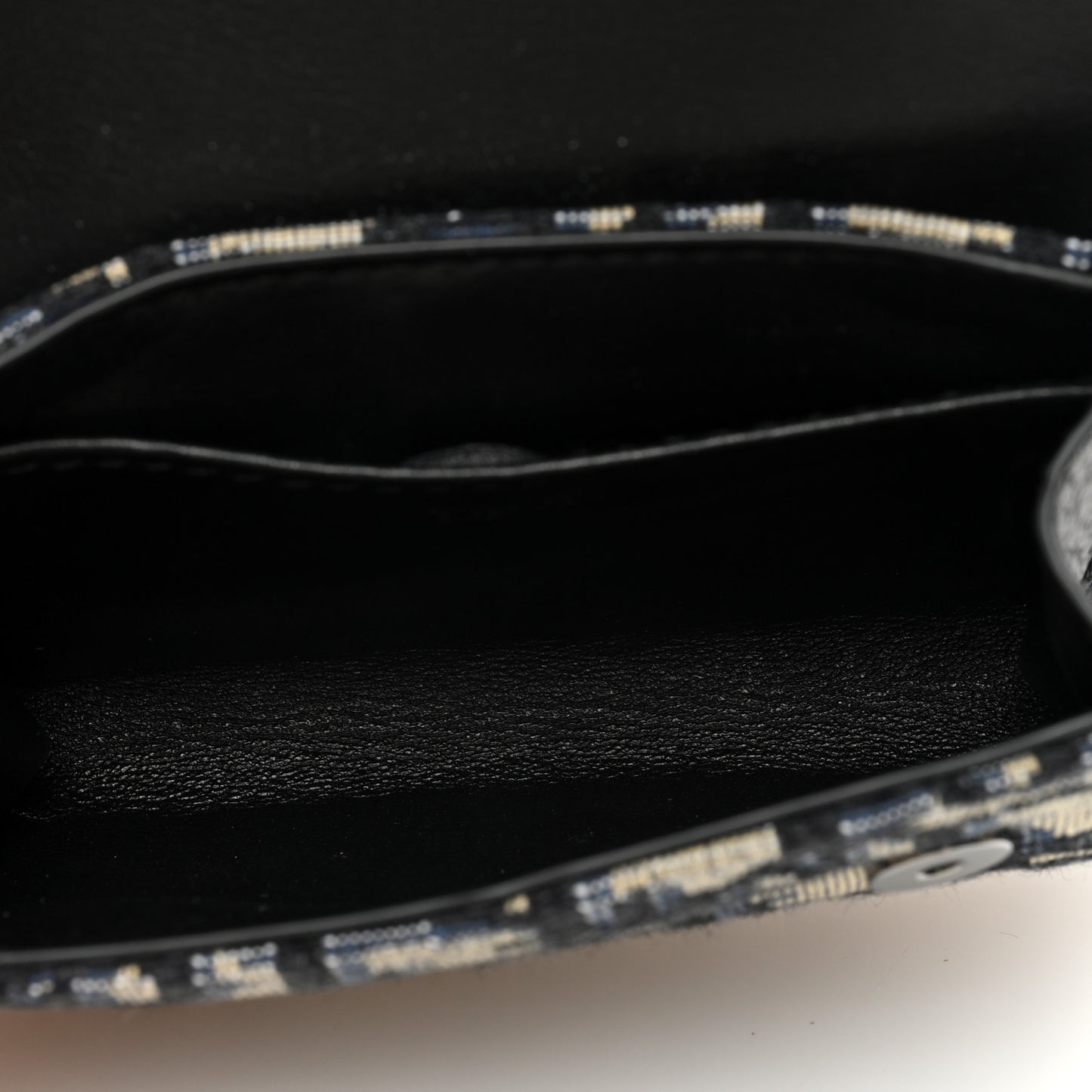 Oblique Calfskin Saddle Card Holder On Strap Black