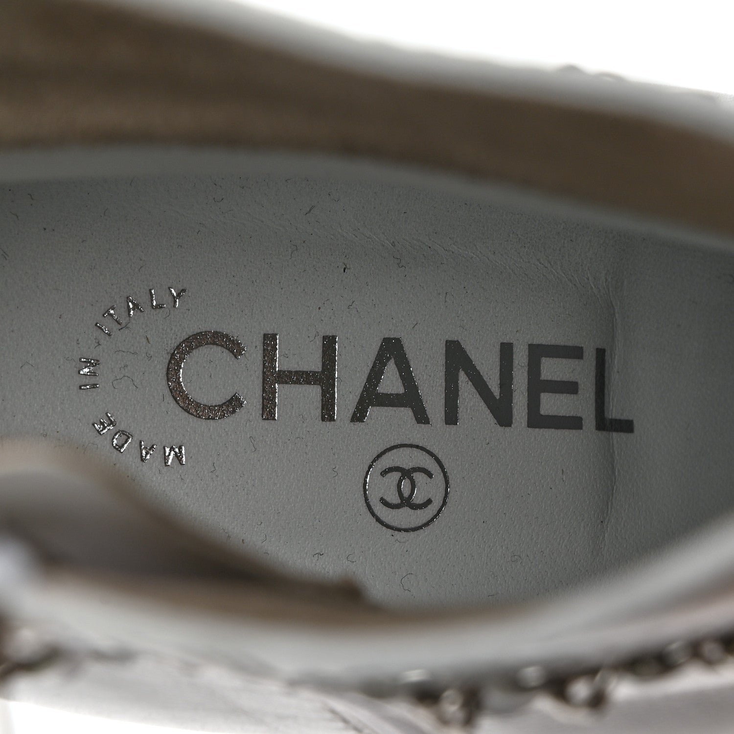 Chanel Crumpled Calfskin Cap Toe Chain Short Boots 40 White 6 of 8