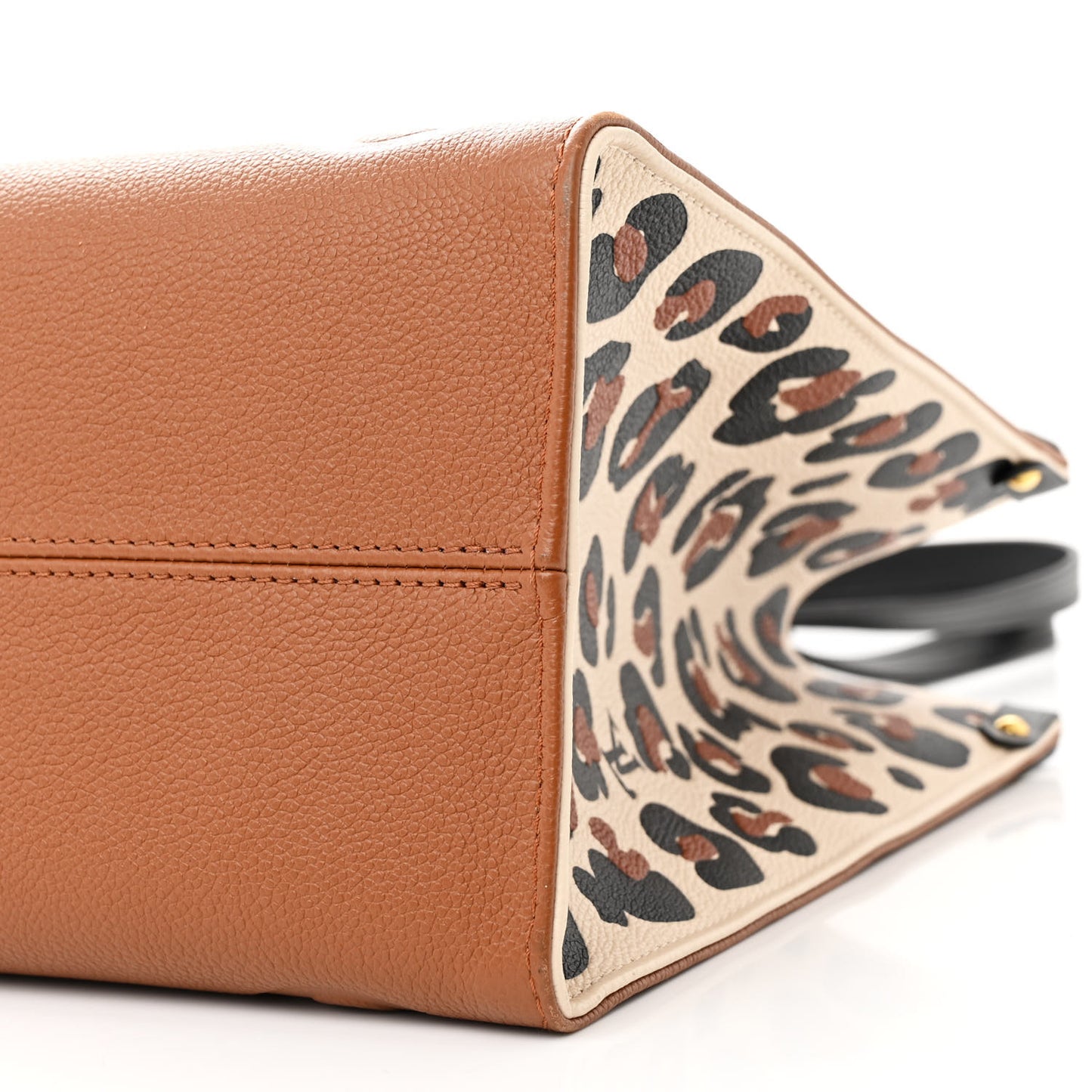 Empreinte Monogram Giant Wild At Heart Onthego MM Caramel