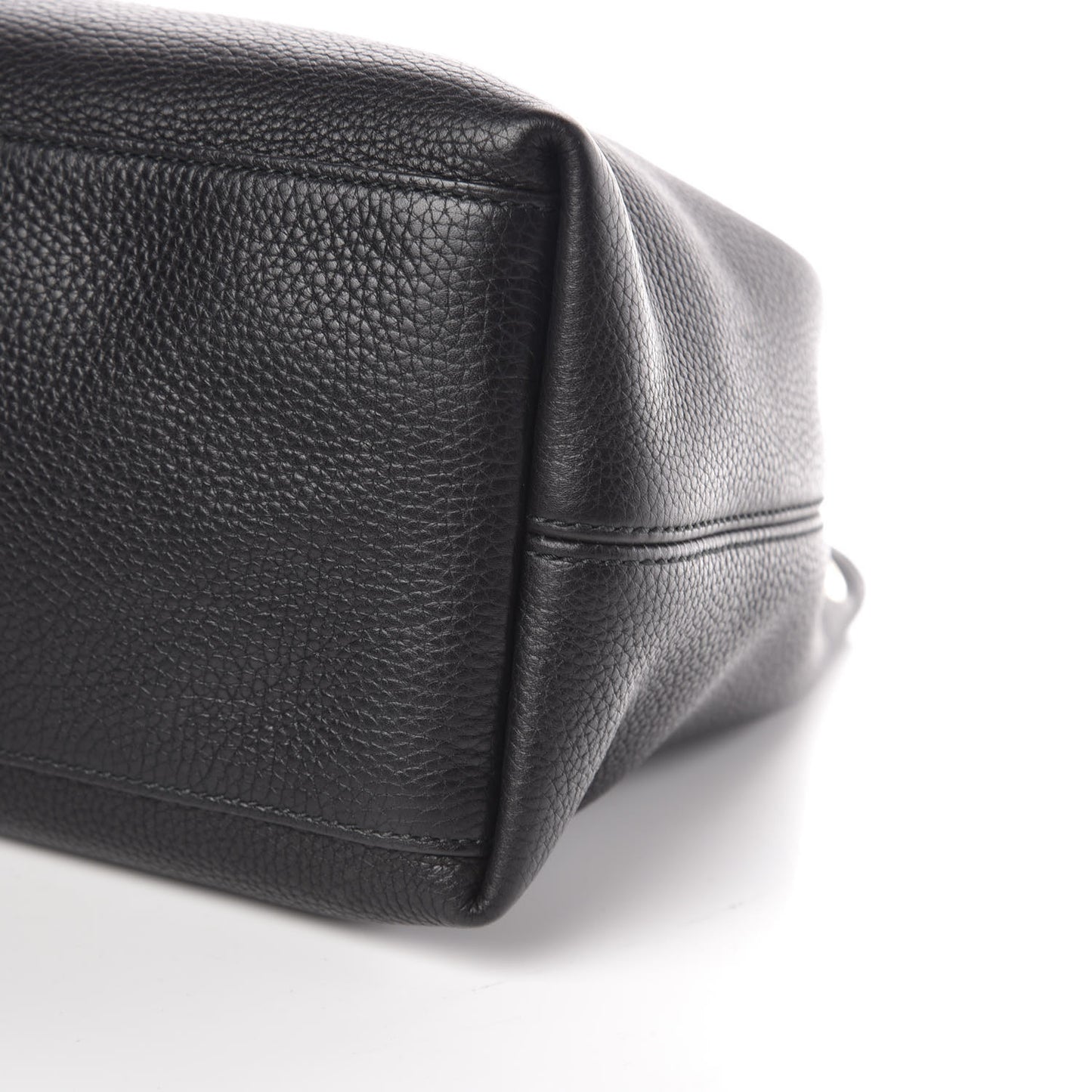 Pebbled Calfskin Medium Soho Chain Shoulder Bag Black
