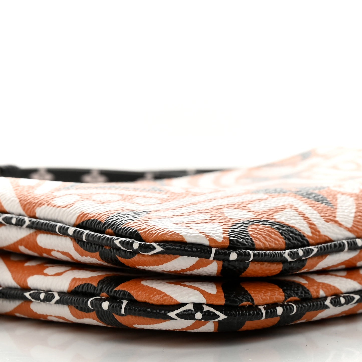 Monogram Giant Crafty Double Zip Pochette Creme Caramel