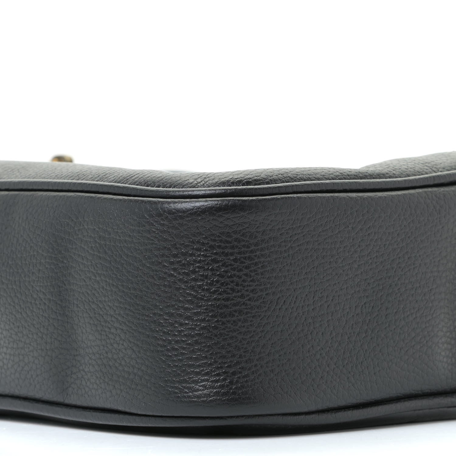 Gucci Pebbled Calfskin Logo Messenger Bag Black 6 of 11