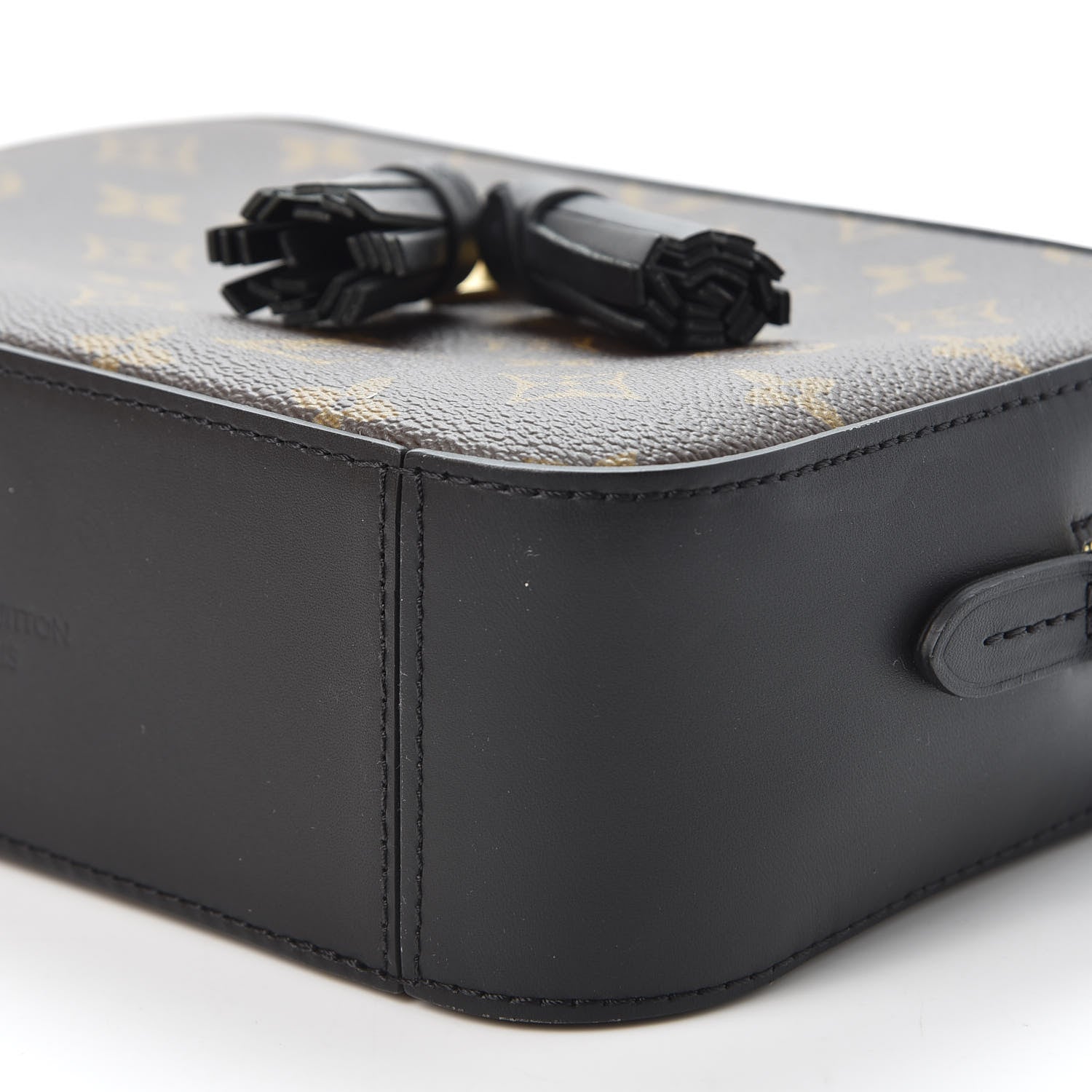 Louis Vuitton Monogram Saintonge Black 6 of 10