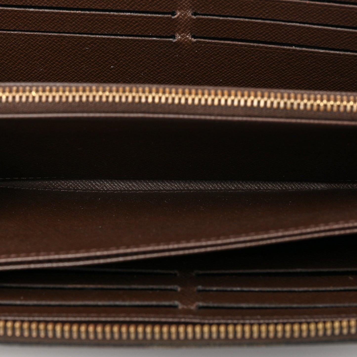 Damier Ebene Zippy Wallet