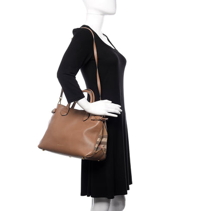 Burberry Grainy Calfskin House Check Medium Banner Tote Dark Sand 2 of 9