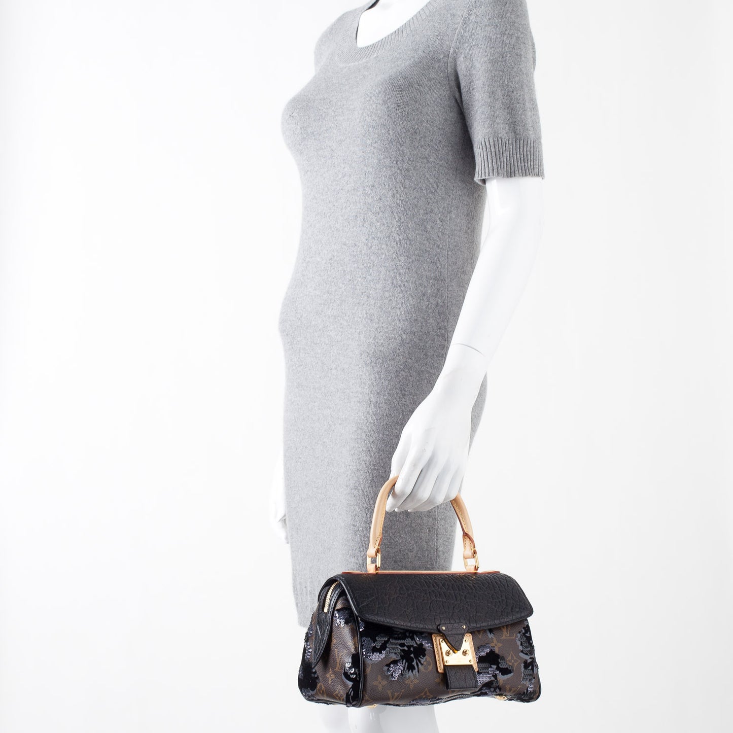 Monogram Fleur De Jais Carrousel