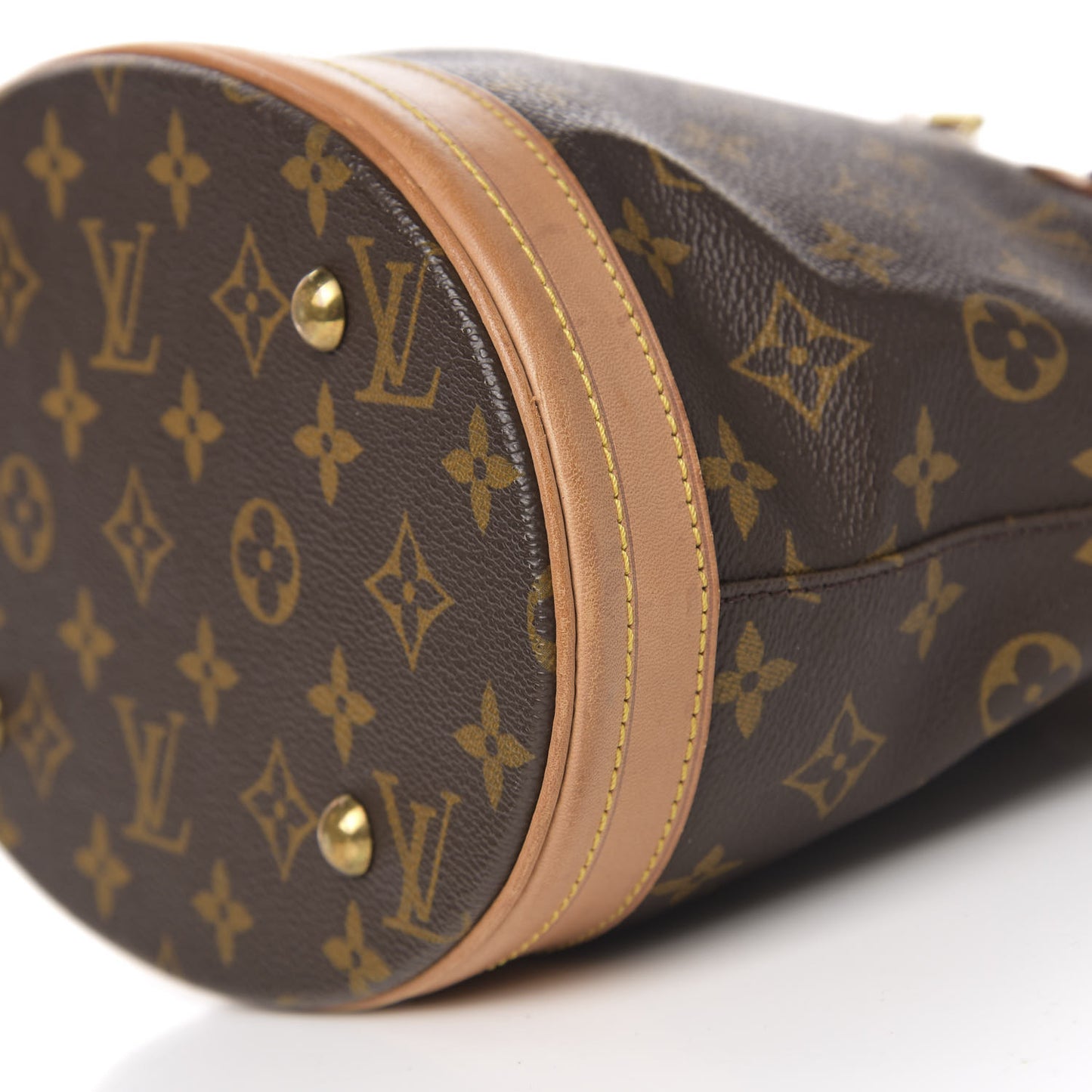 Monogram Petit Bucket 23