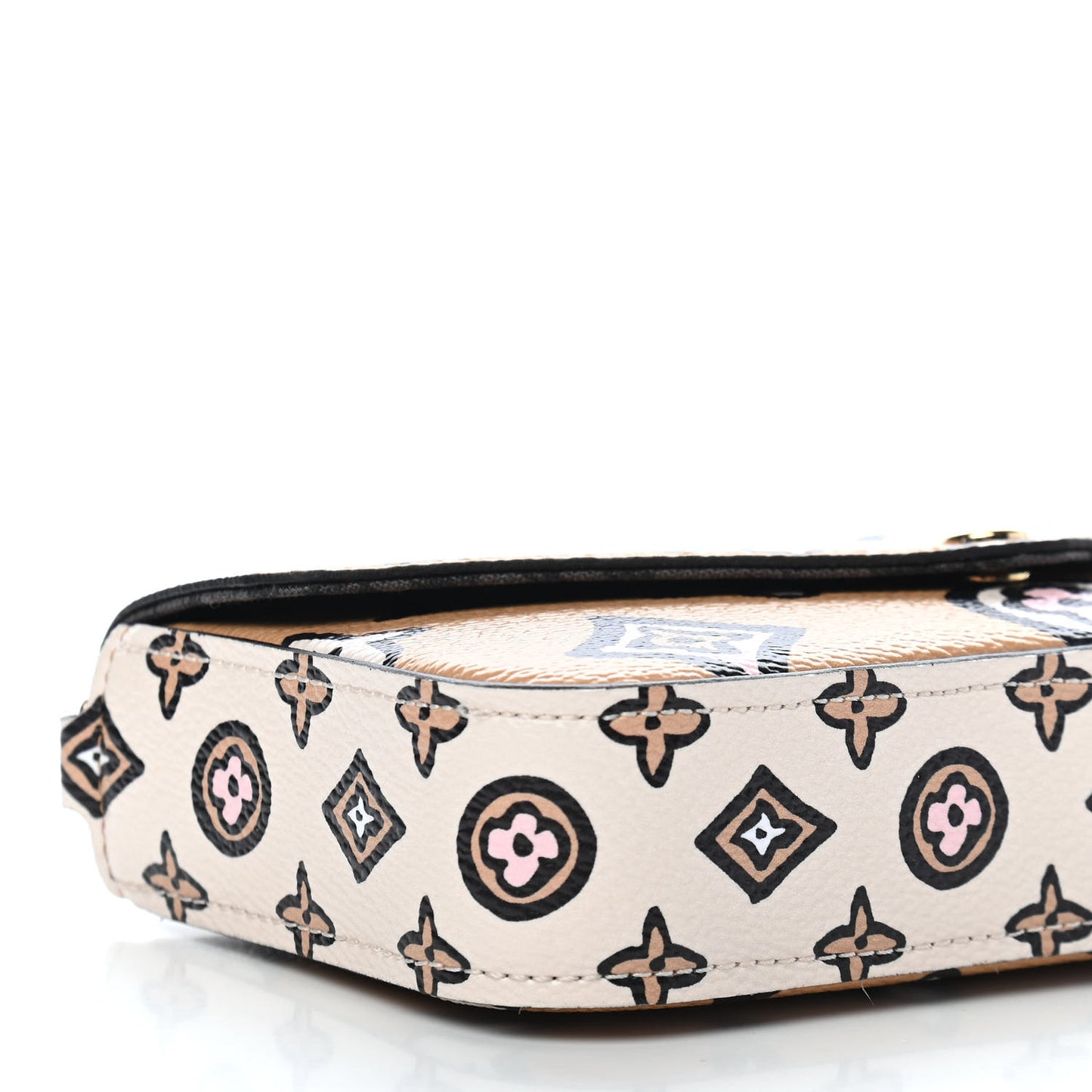 Monogram Wild At Heart Felicie Strap & Go Arizona Creme