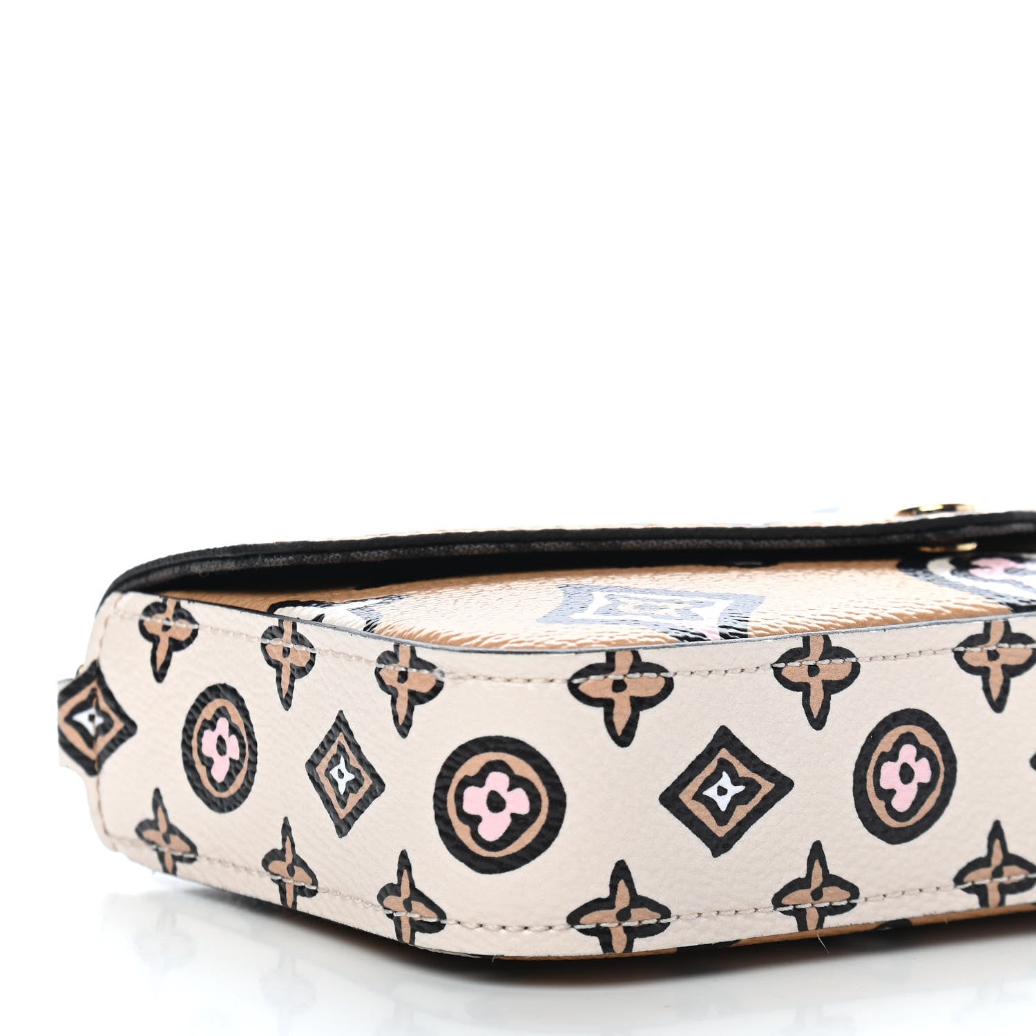 Louis Vuitton Monogram Wild At Heart Felicie Strap & Go Arizona Creme 7 of 8