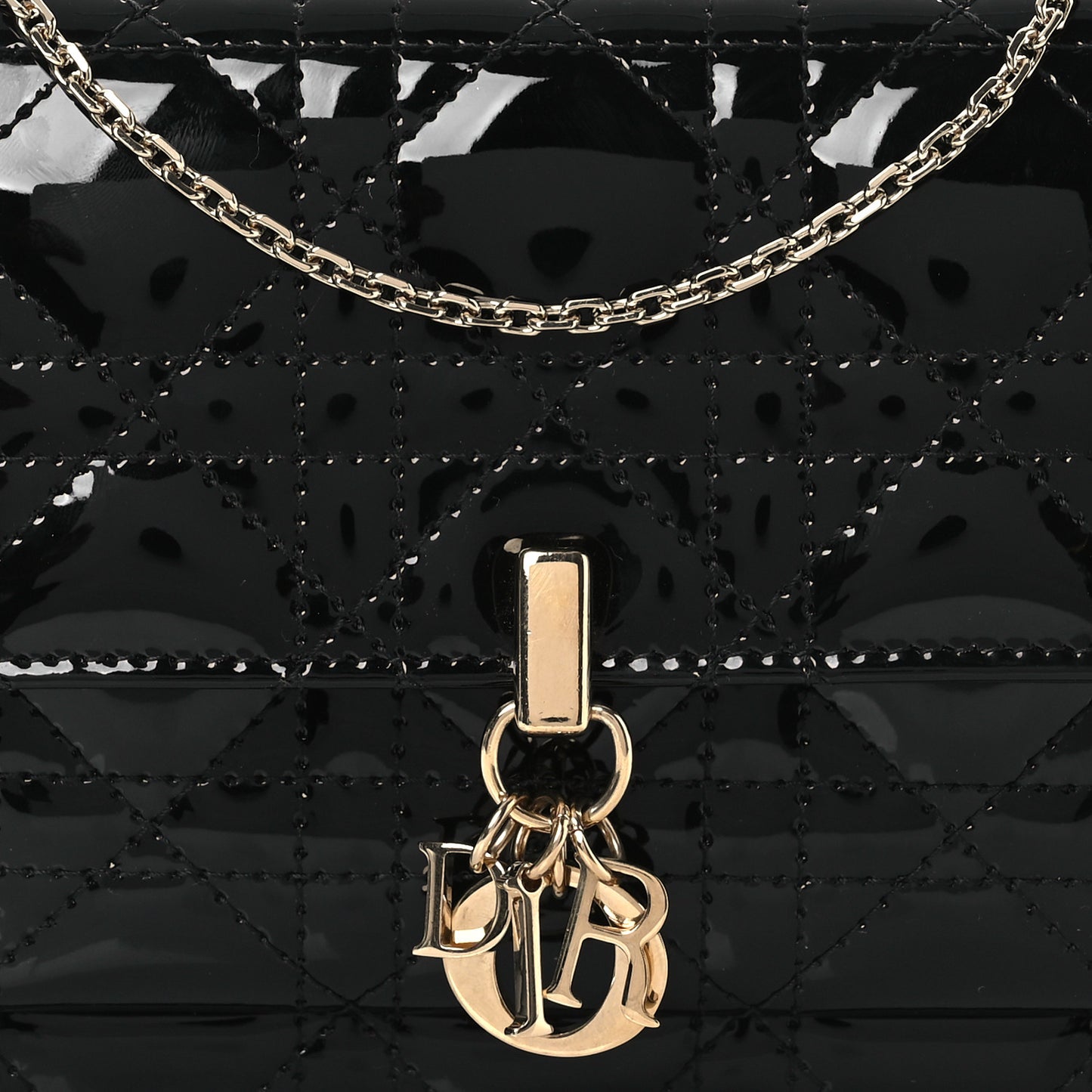 Patent Cannage Lady Dior Chain Pouch Black