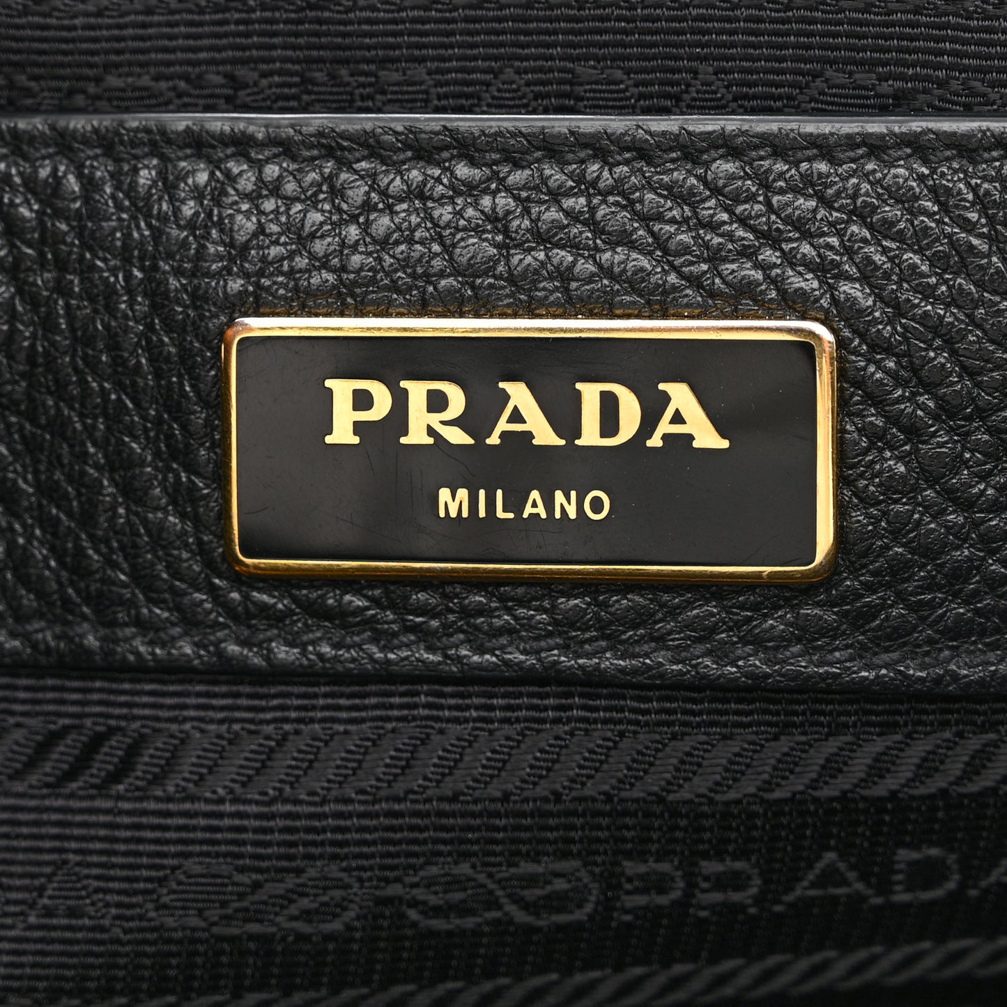 Vitello Daino Embossed Logo Flap Shoulder Bag Black
