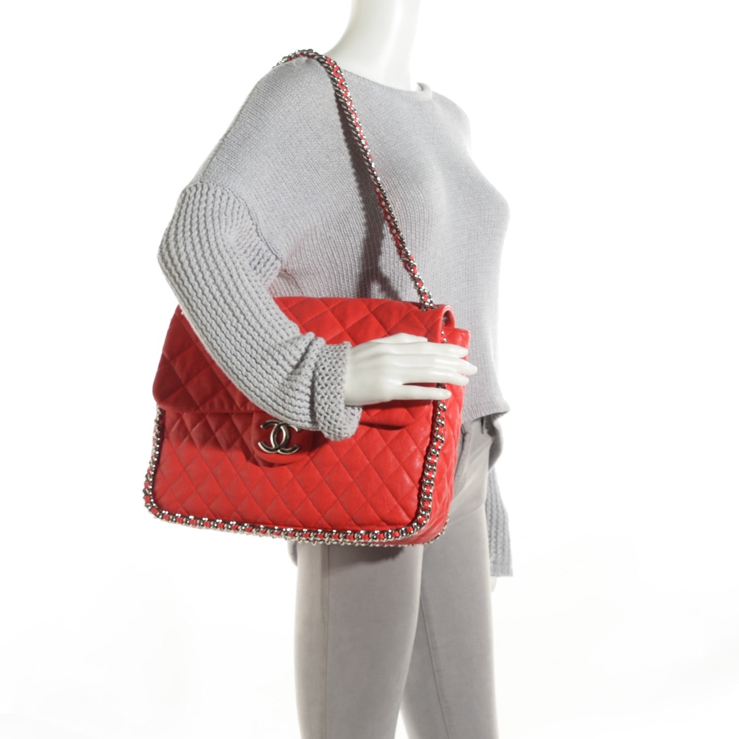 Chanel Washed Lambskin Quilted Maxi Chain Around Flap Red 2 of 7