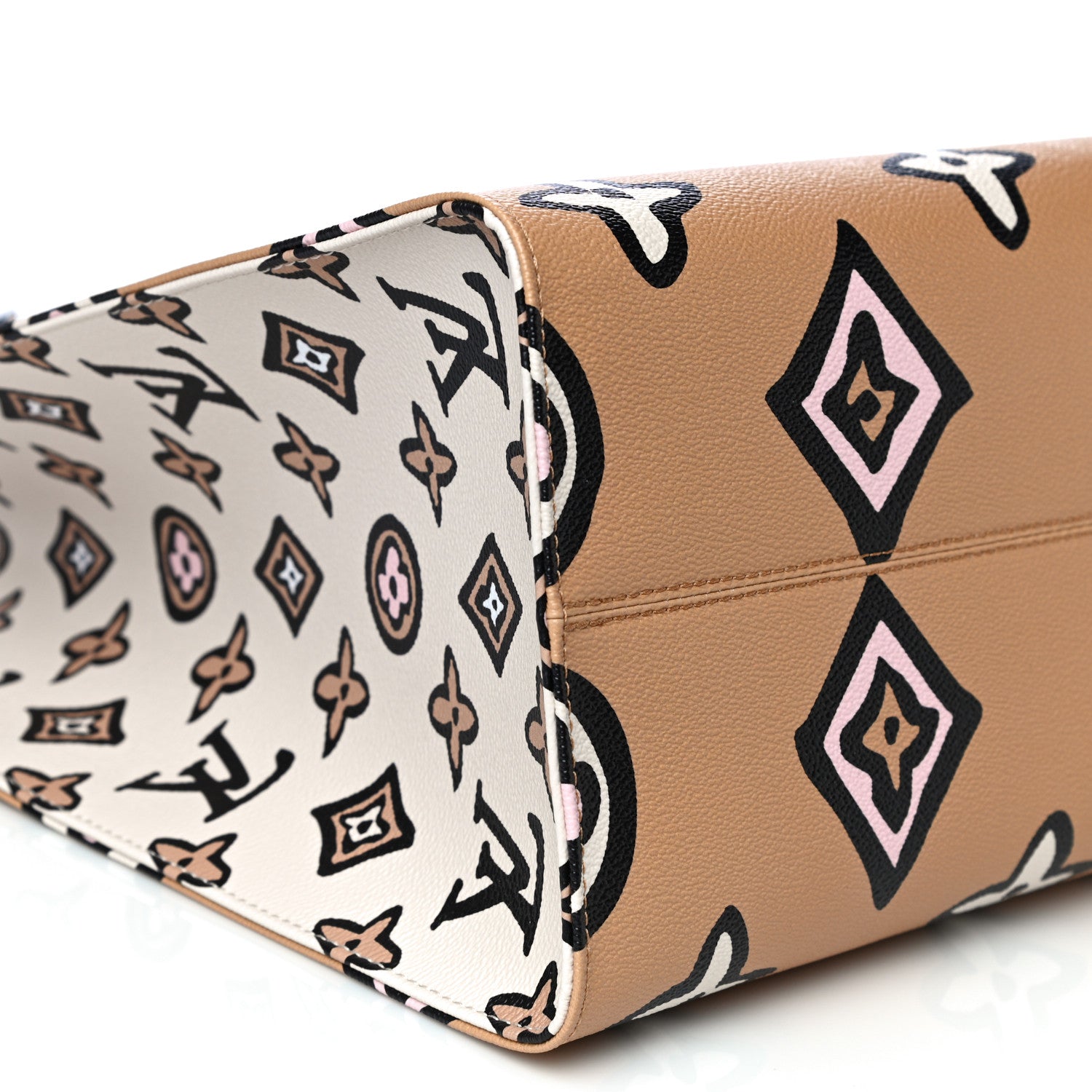 Louis Vuitton Monogram Giant Wild At Heart Onthego GM Arizona 7 of 8