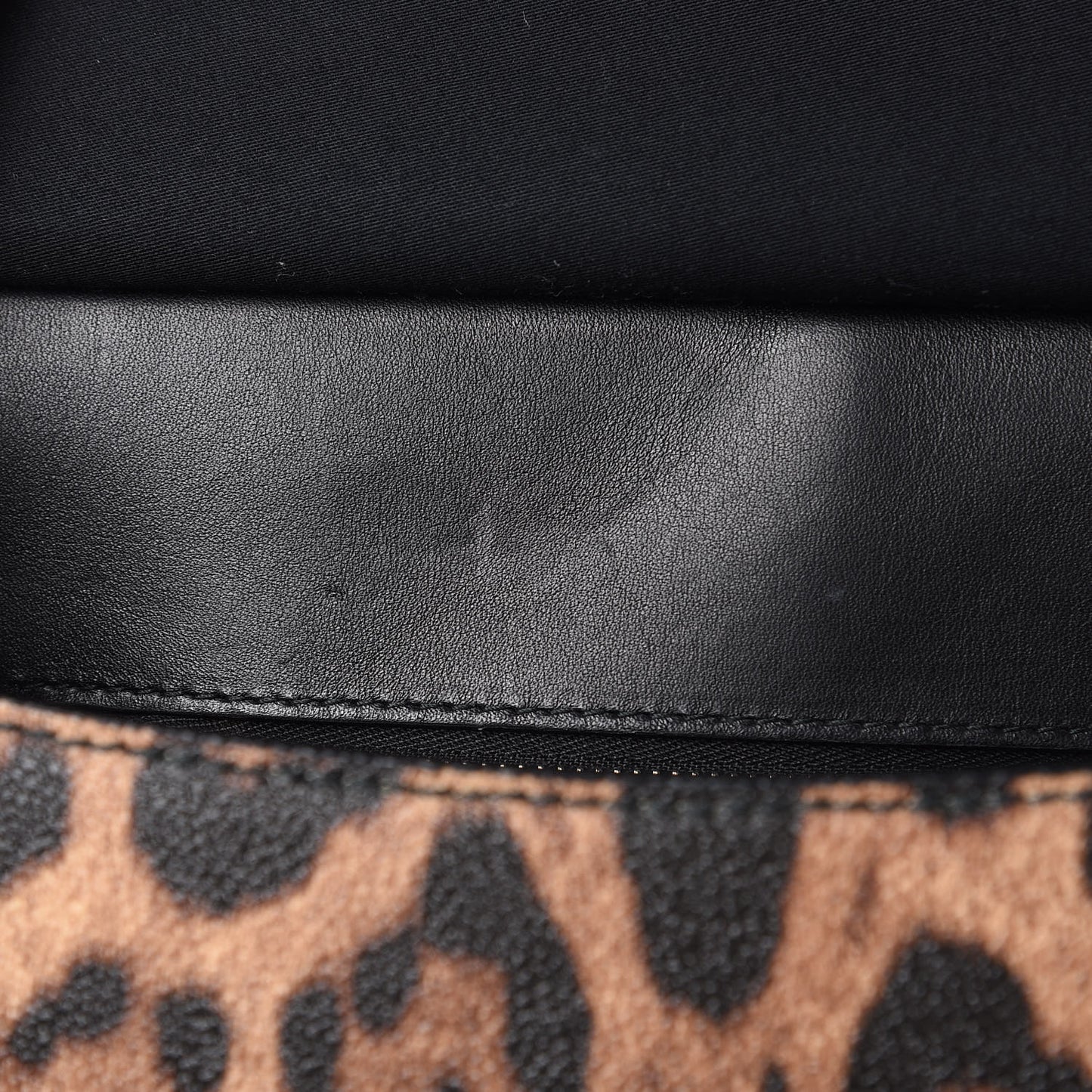Leo Crepe Medium Miss Sicily Satchel Naturale