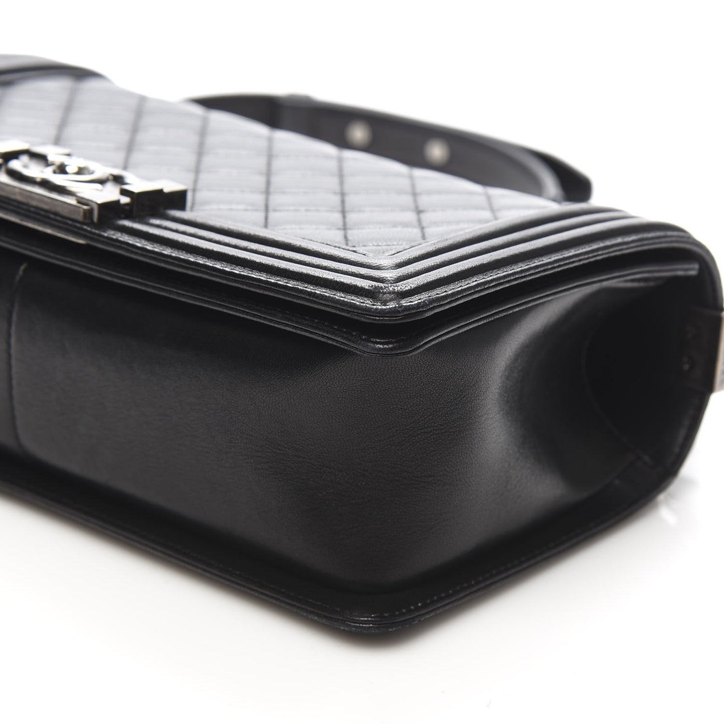 Calfskin Quilted Medium Boy Flap Black