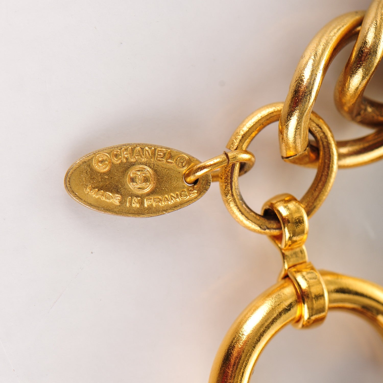 Chanel 31 Rue Cambon Paris Medallion Chain Bracelet Gold 4 of 5