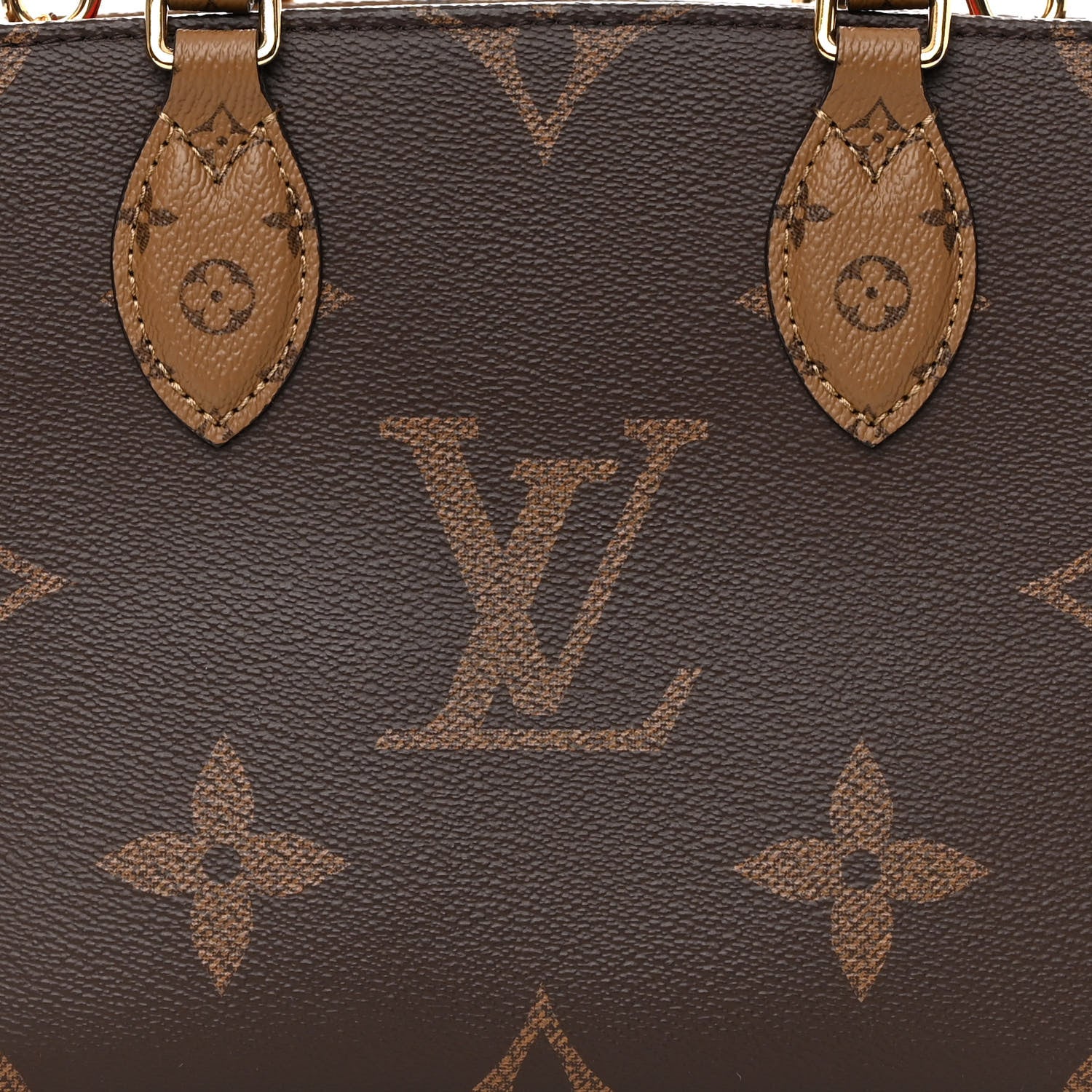 Louis Vuitton Reverse Monogram Giant Onthego PM 7 of 9