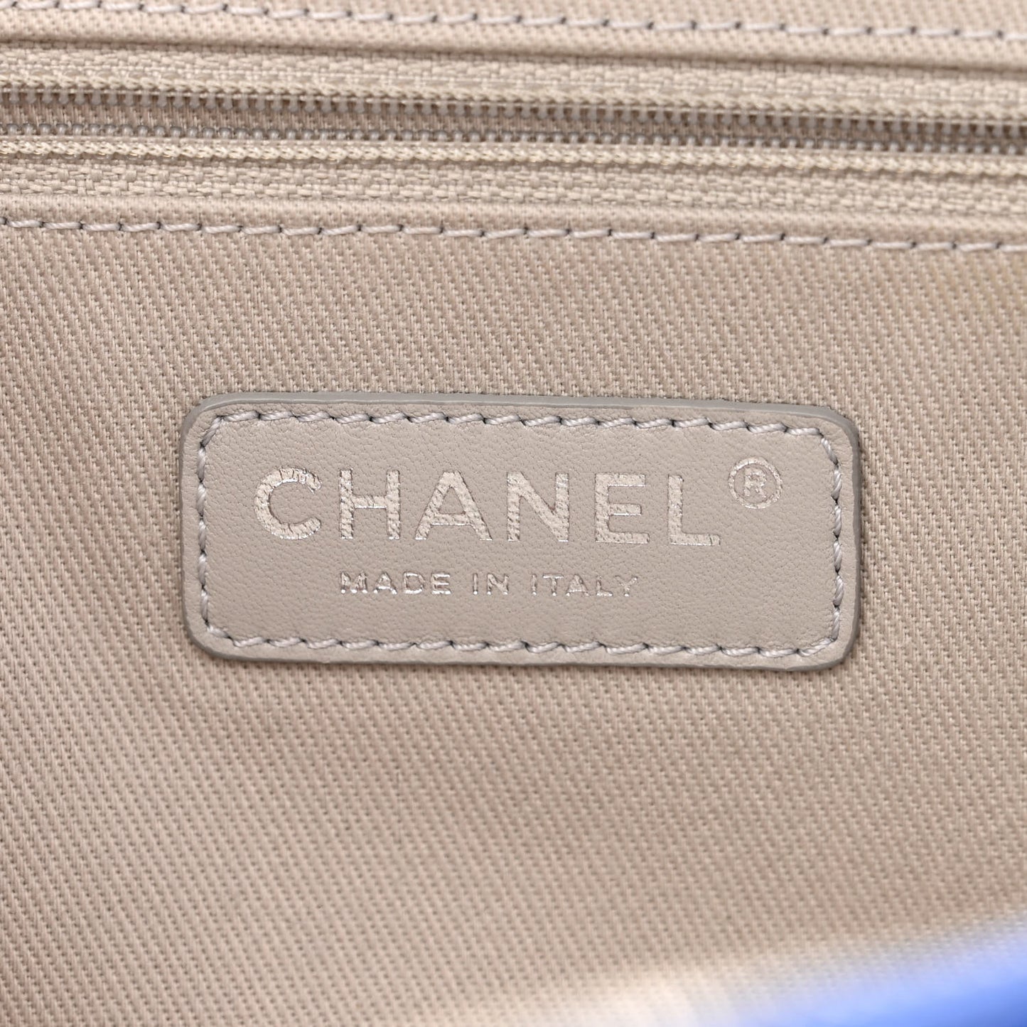Caviar Quilted Jumbo Easy Flap Blue