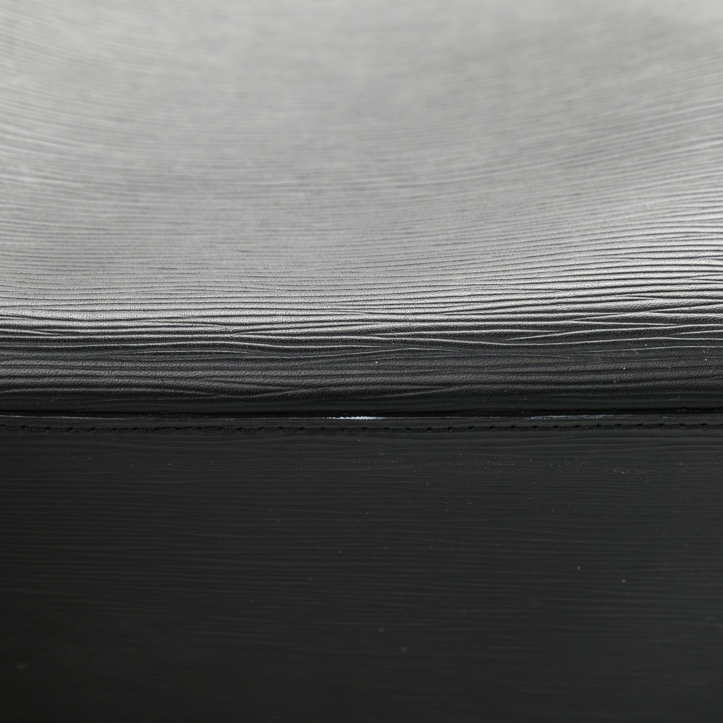 Epi Neverfull MM Black