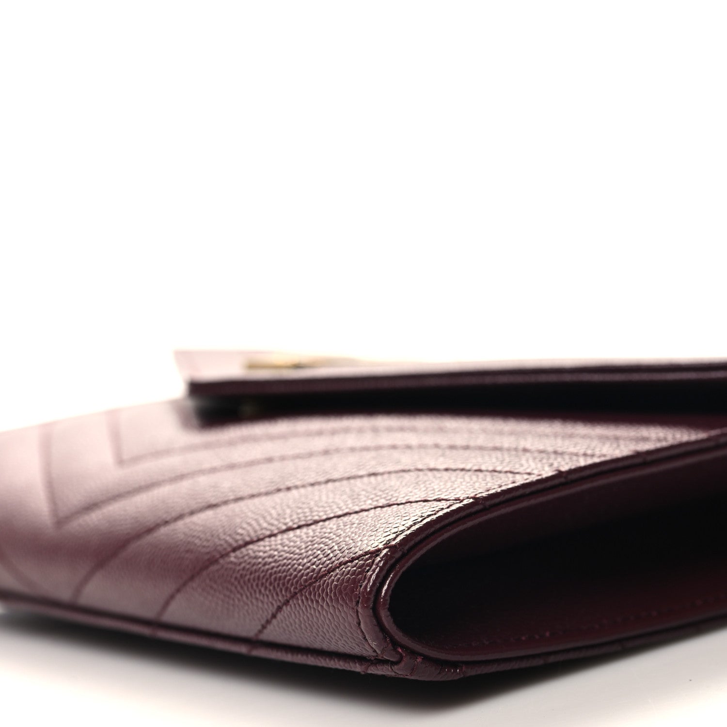 Saint Laurent Grain De Poudre Matelasse Chevron Monogram Envelope Clutch Rouge Legion 10 of 10