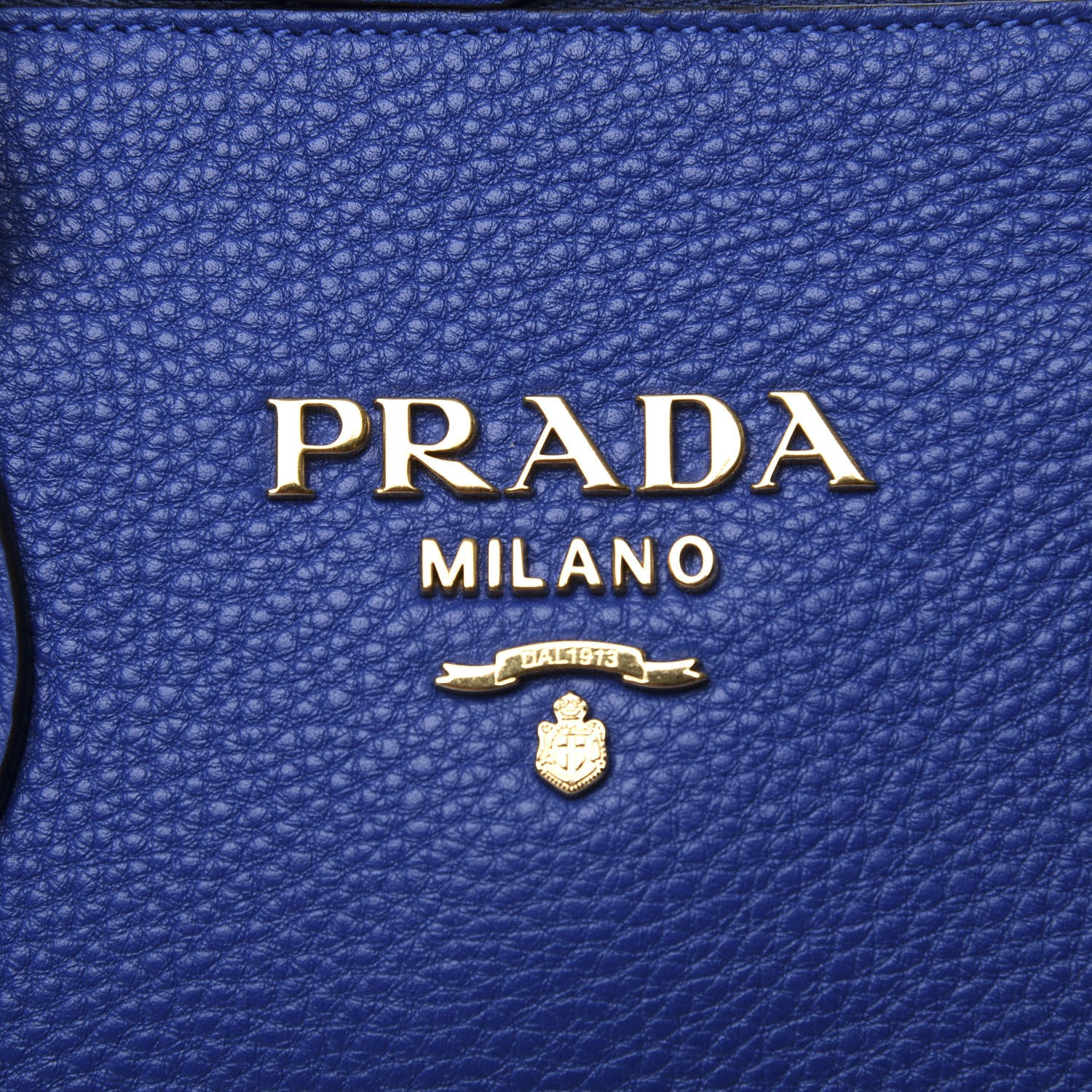 PRADA ネイビー レザー ハイヒール Prada Vitello Phenix Tote Royal 579138 – FASHIONPHILE
