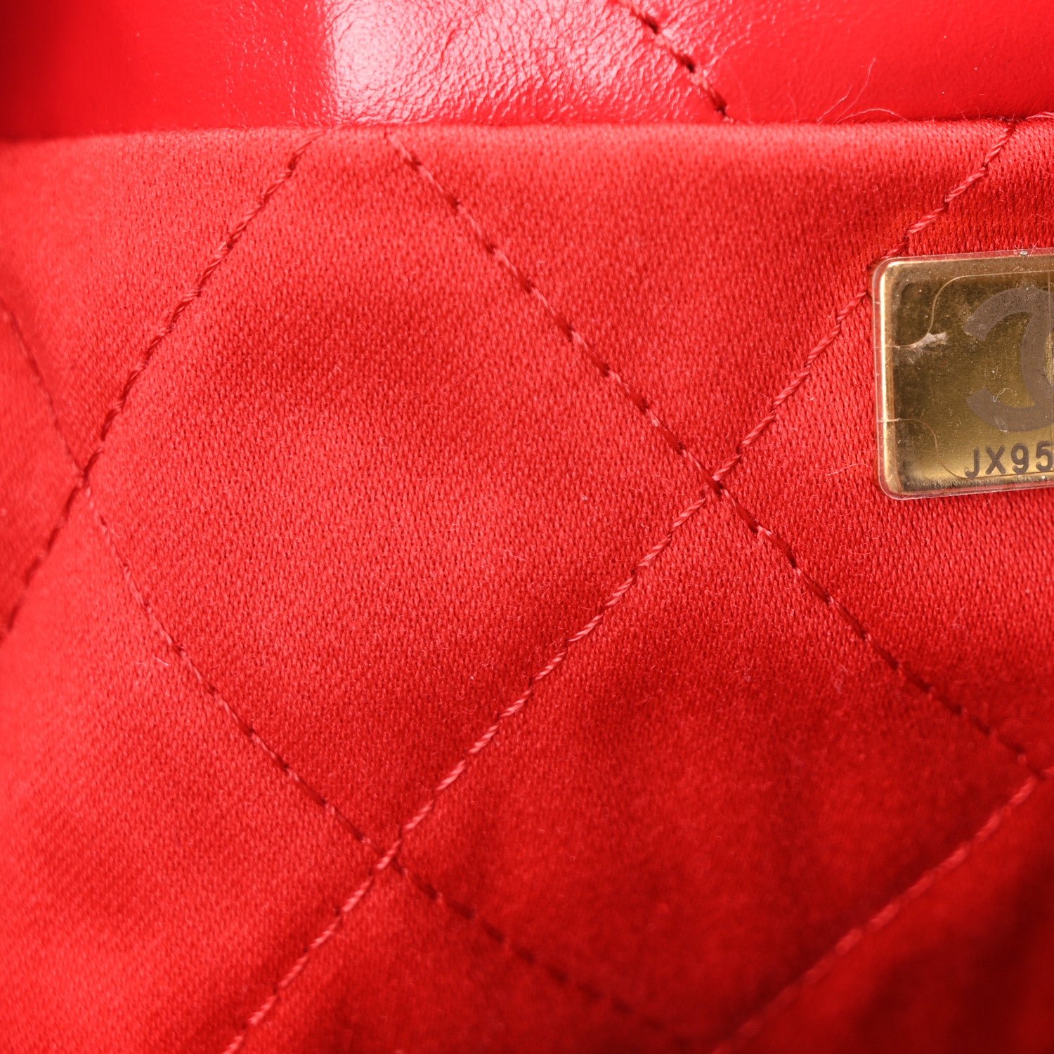 Chanel Shiny Calfskin Quilted Small Chanel 22 Red 1729764