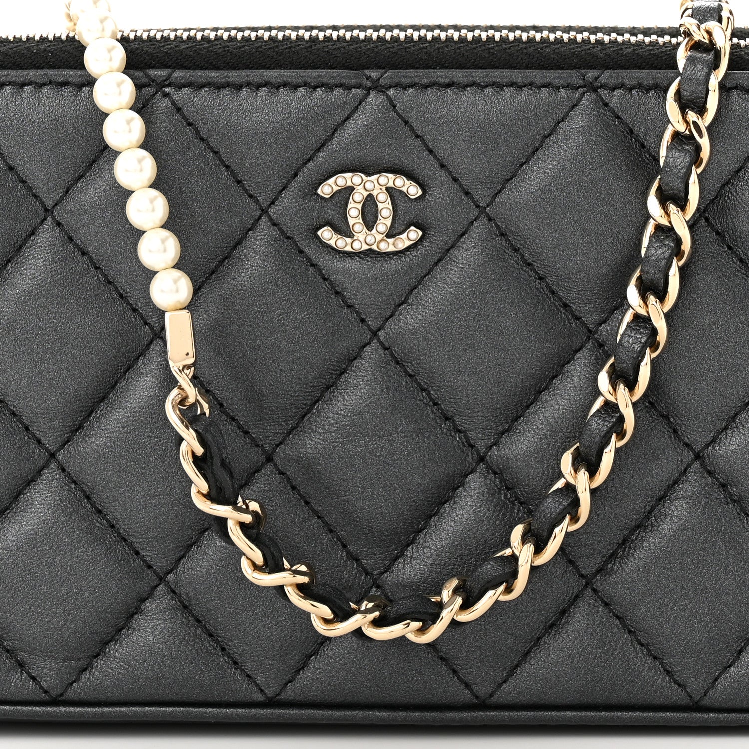 Chanel Iridescent Lambskin Quilted Pearl Clutch With Chain Black 9 of 12