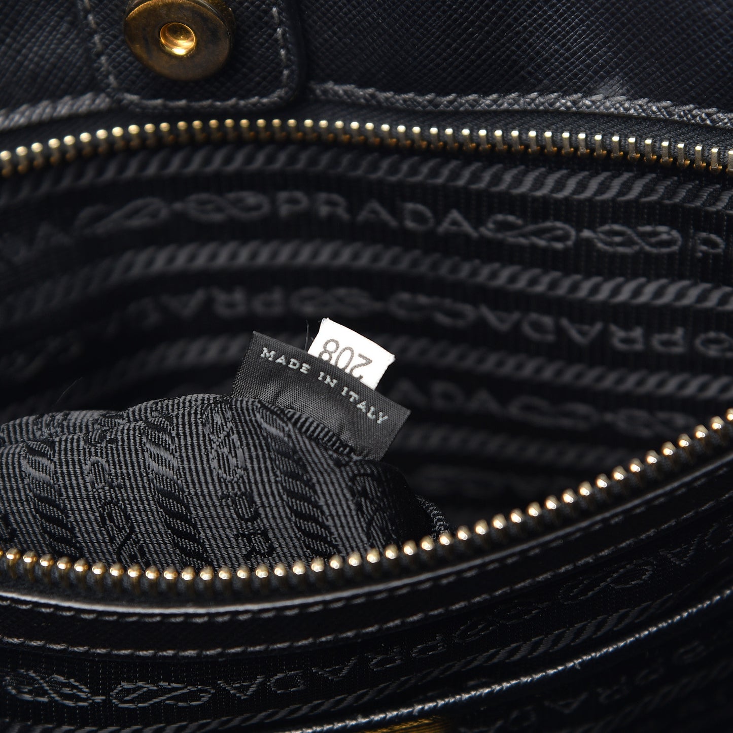 Saffiano Lux Large Tote Black