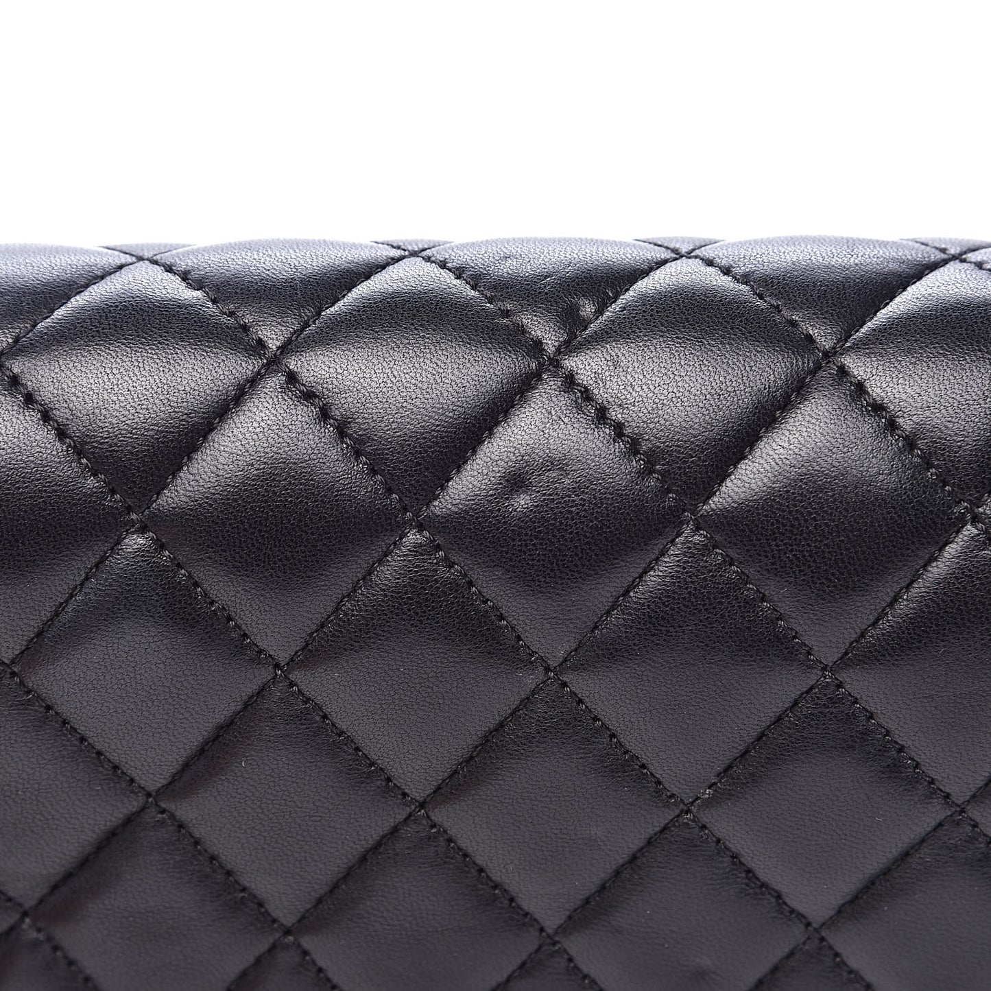 Lambskin Quilted Medium Westminster Pearl Flap Black