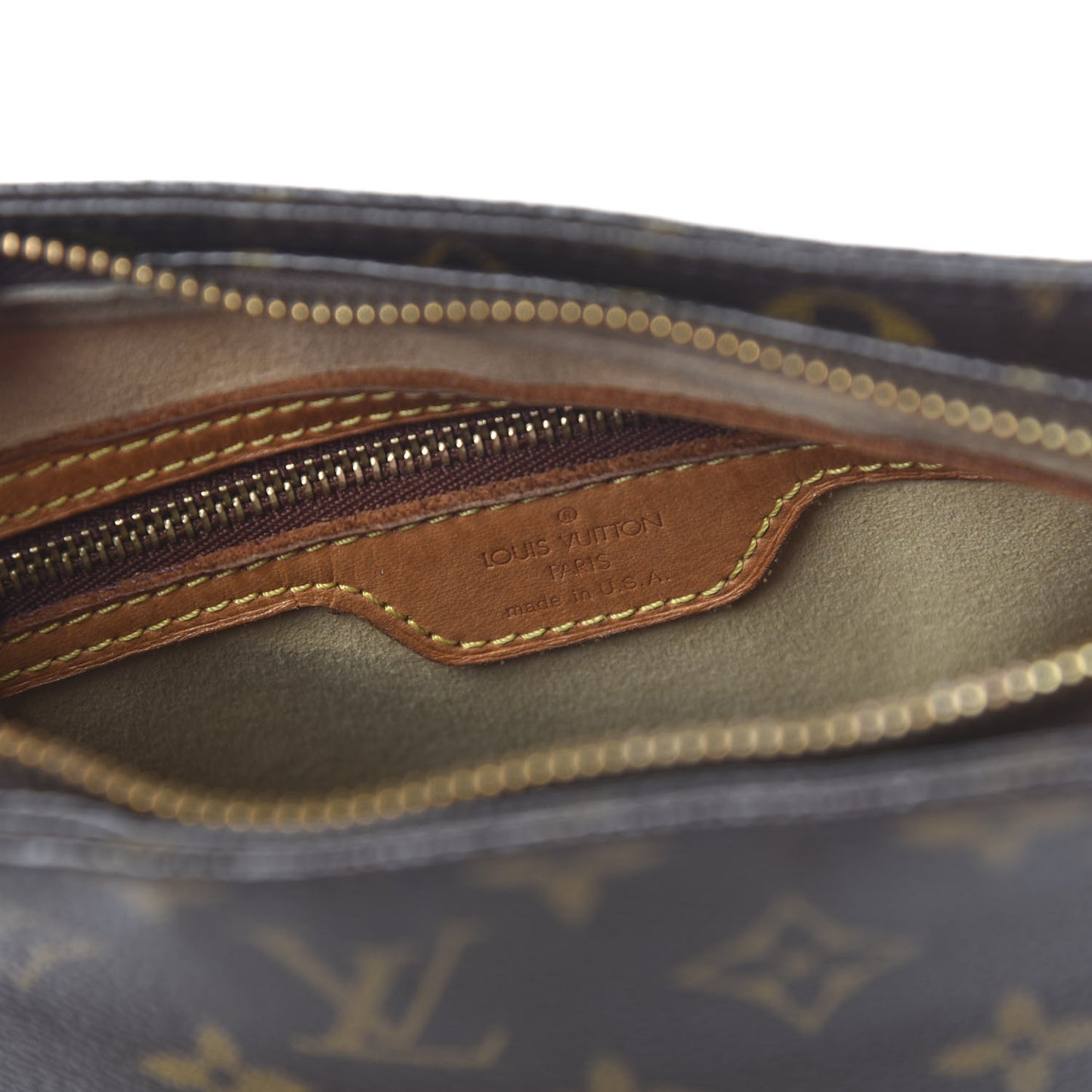 Monogram Looping MM