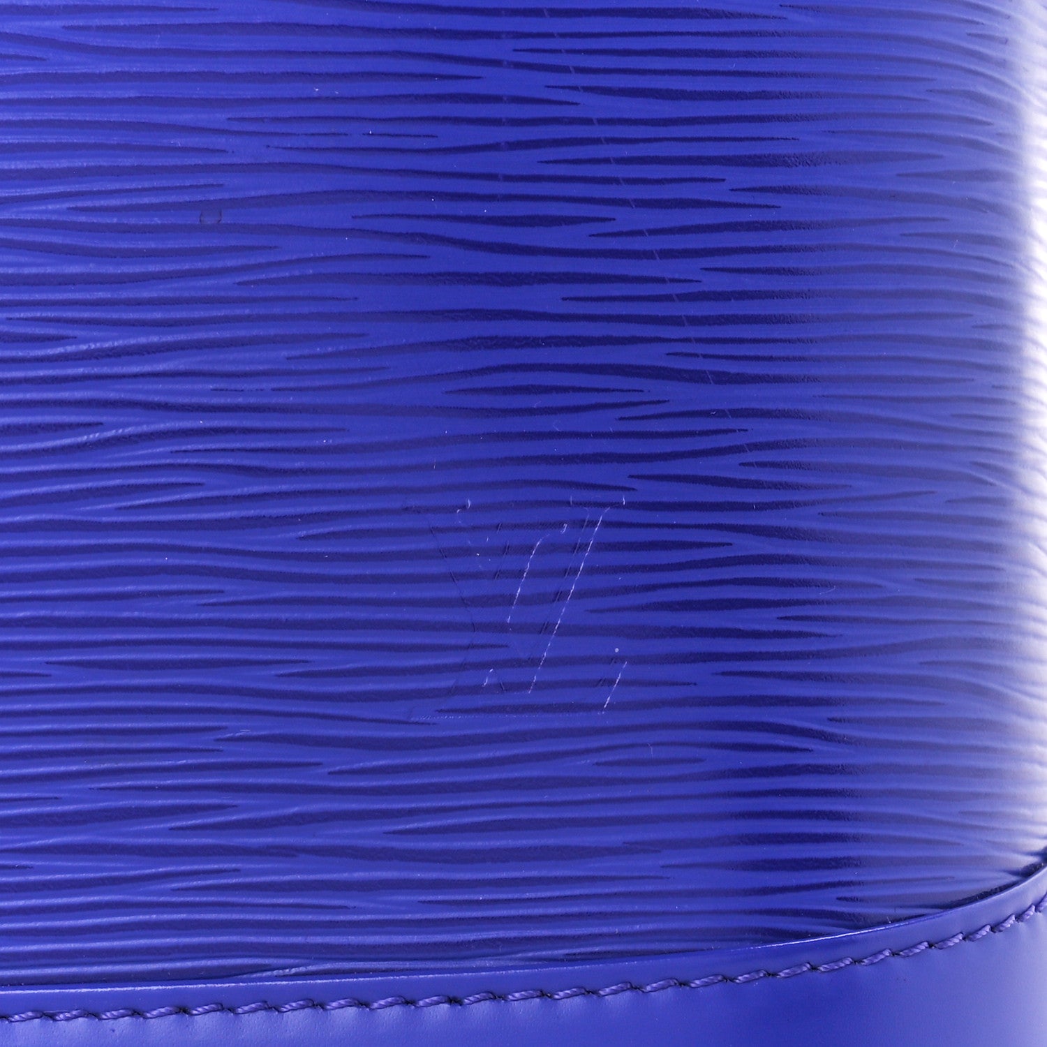 Louis Vuitton Epi Alma MM Figue 7 of 12