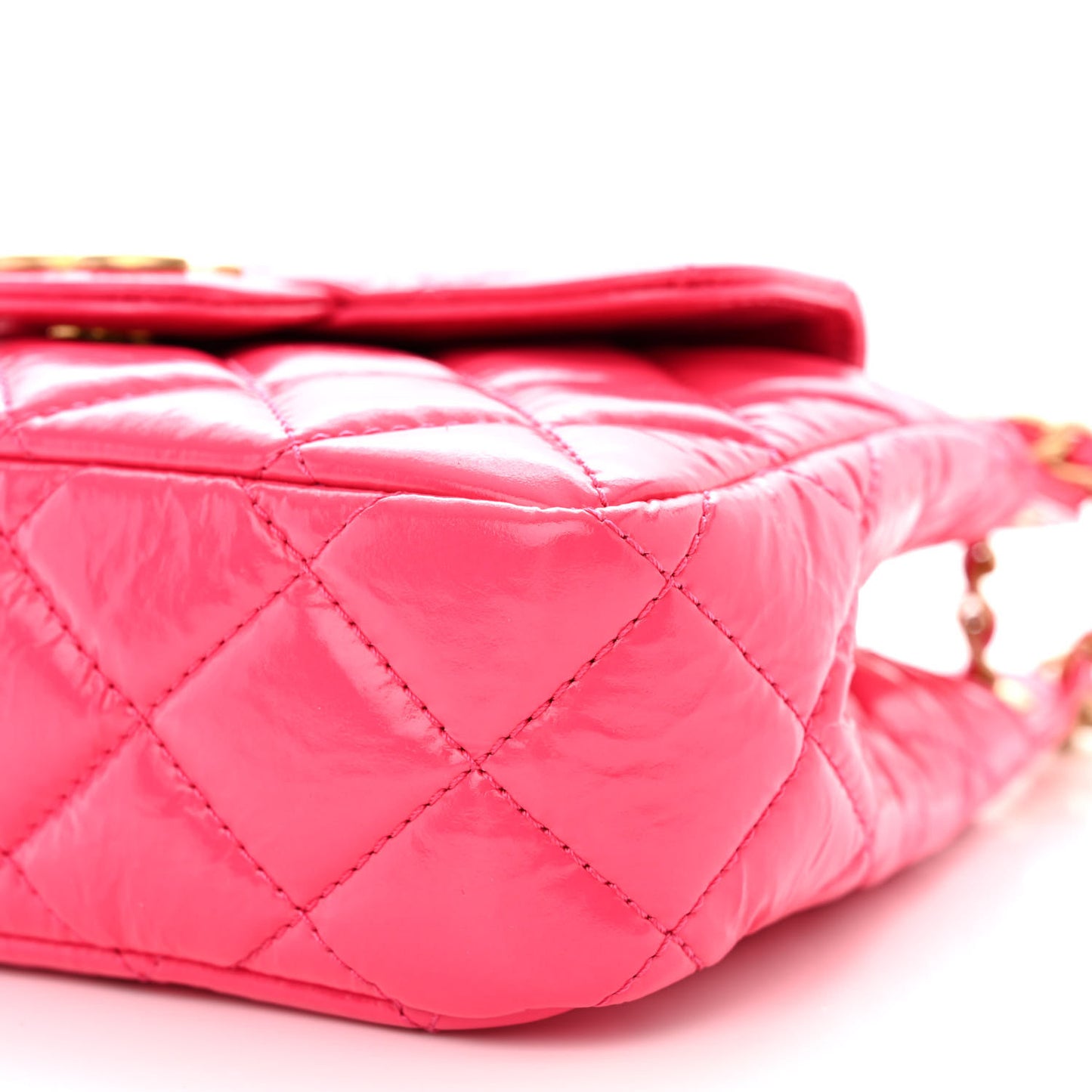 Shiny Crumpled Calfskin Quilted Small Wavy CC Hobo Pink